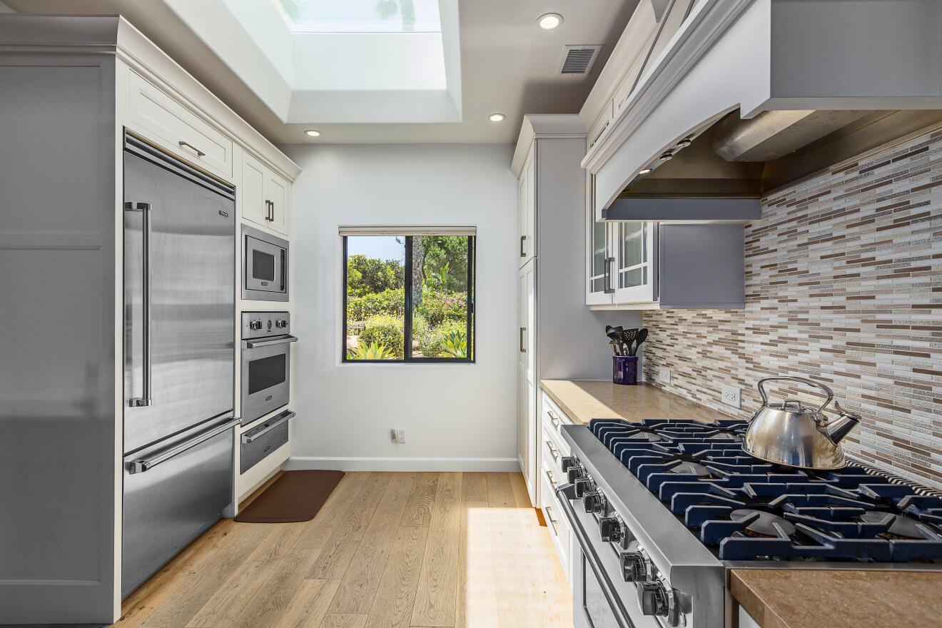1361 La Riata Lane