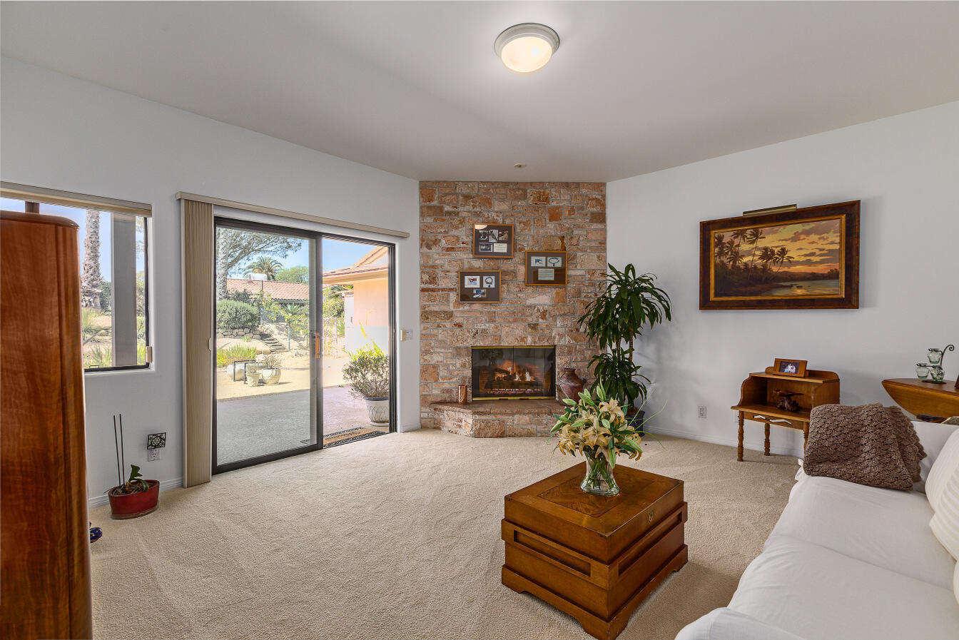 1361 La Riata Lane