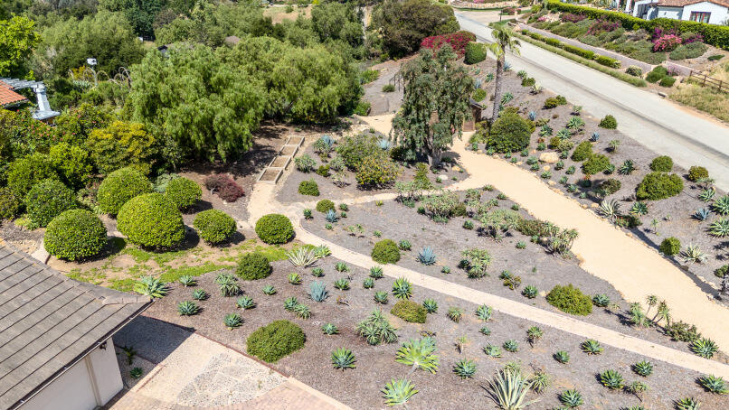 1361 La Riata Lane