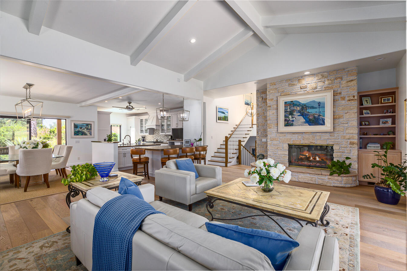 1361 La Riata Lane
