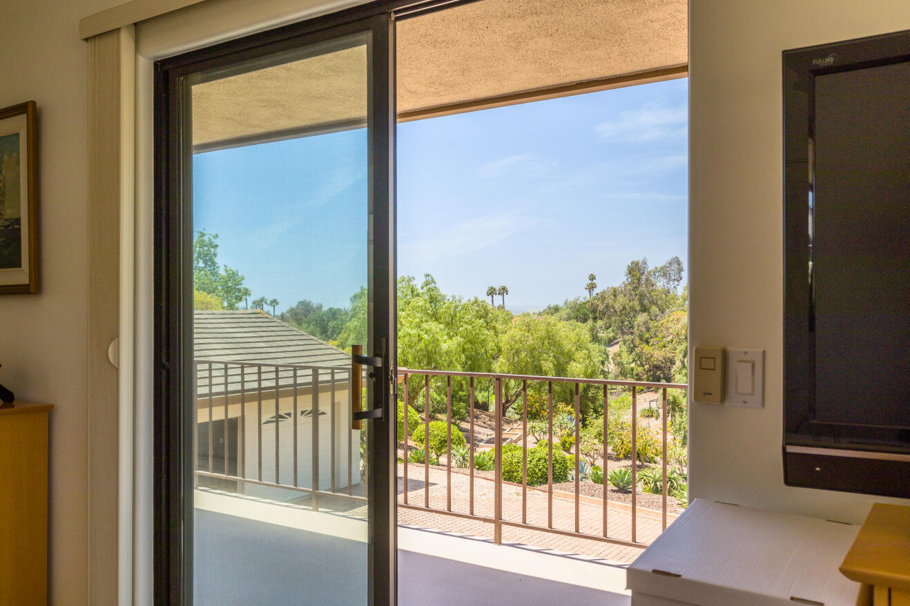 1361 La Riata Lane