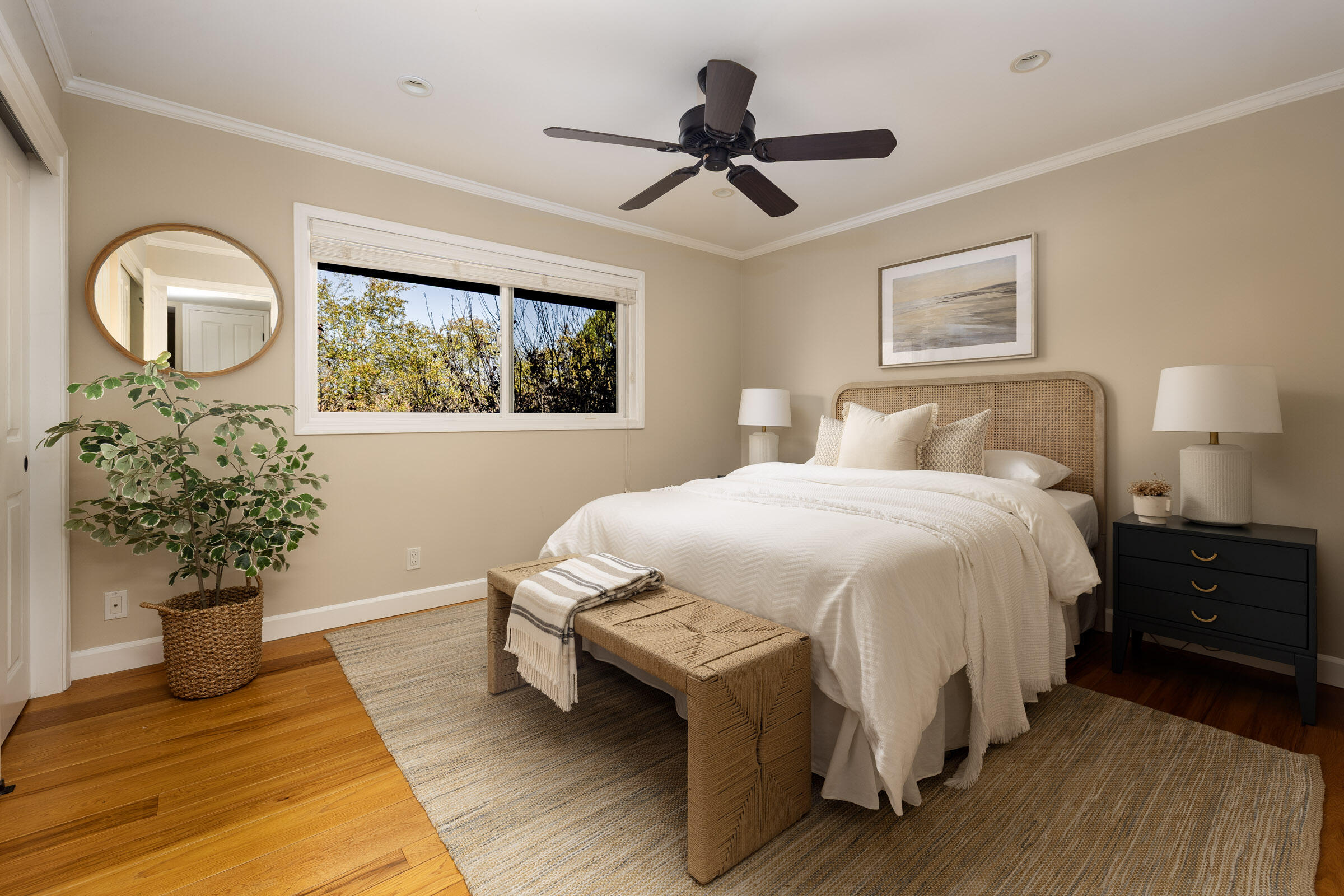 1058 Miramonte Drive 11