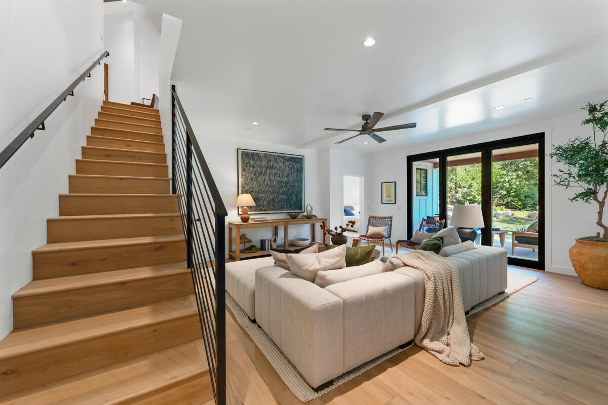 2243 Las Canoas Road