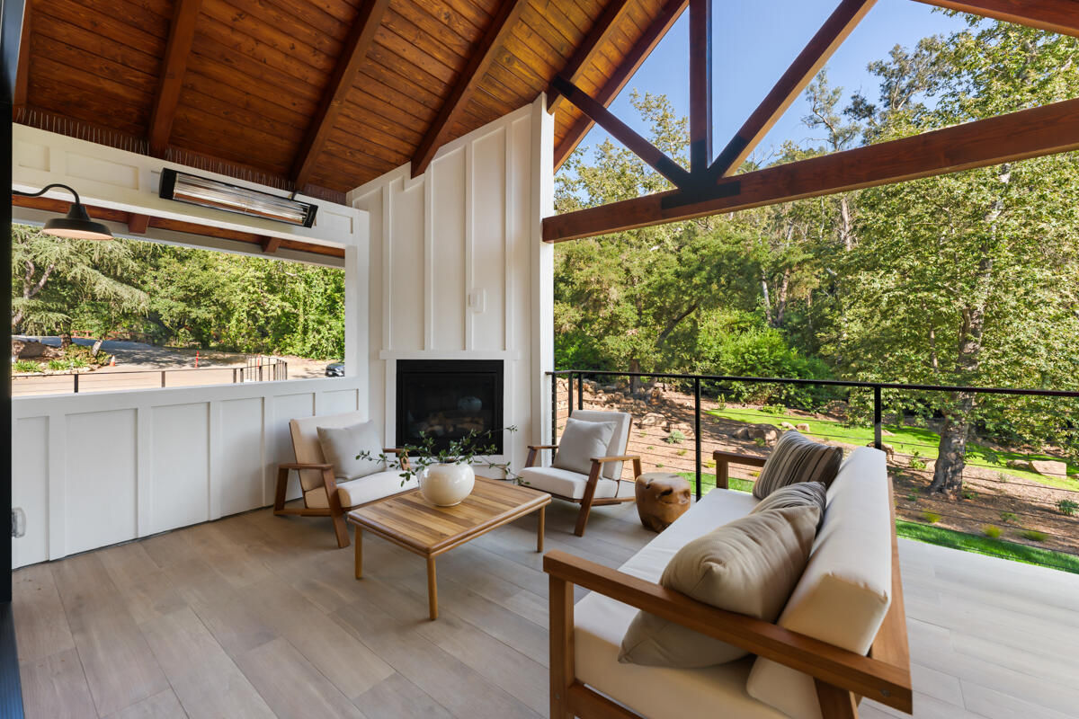 2243 Las Canoas Road