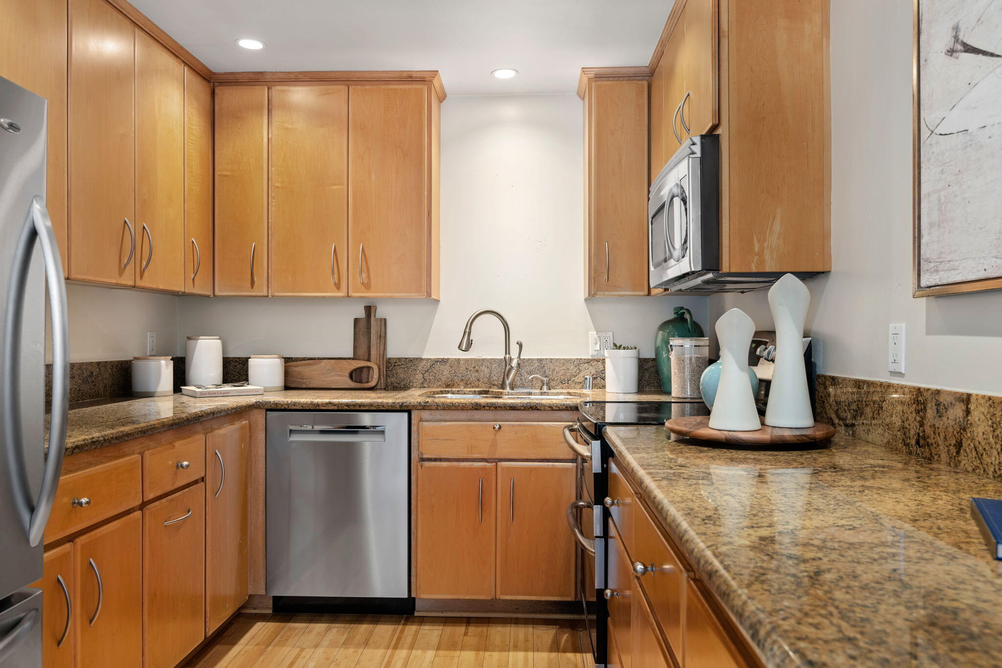 1701 Anacapa Street Unit 20