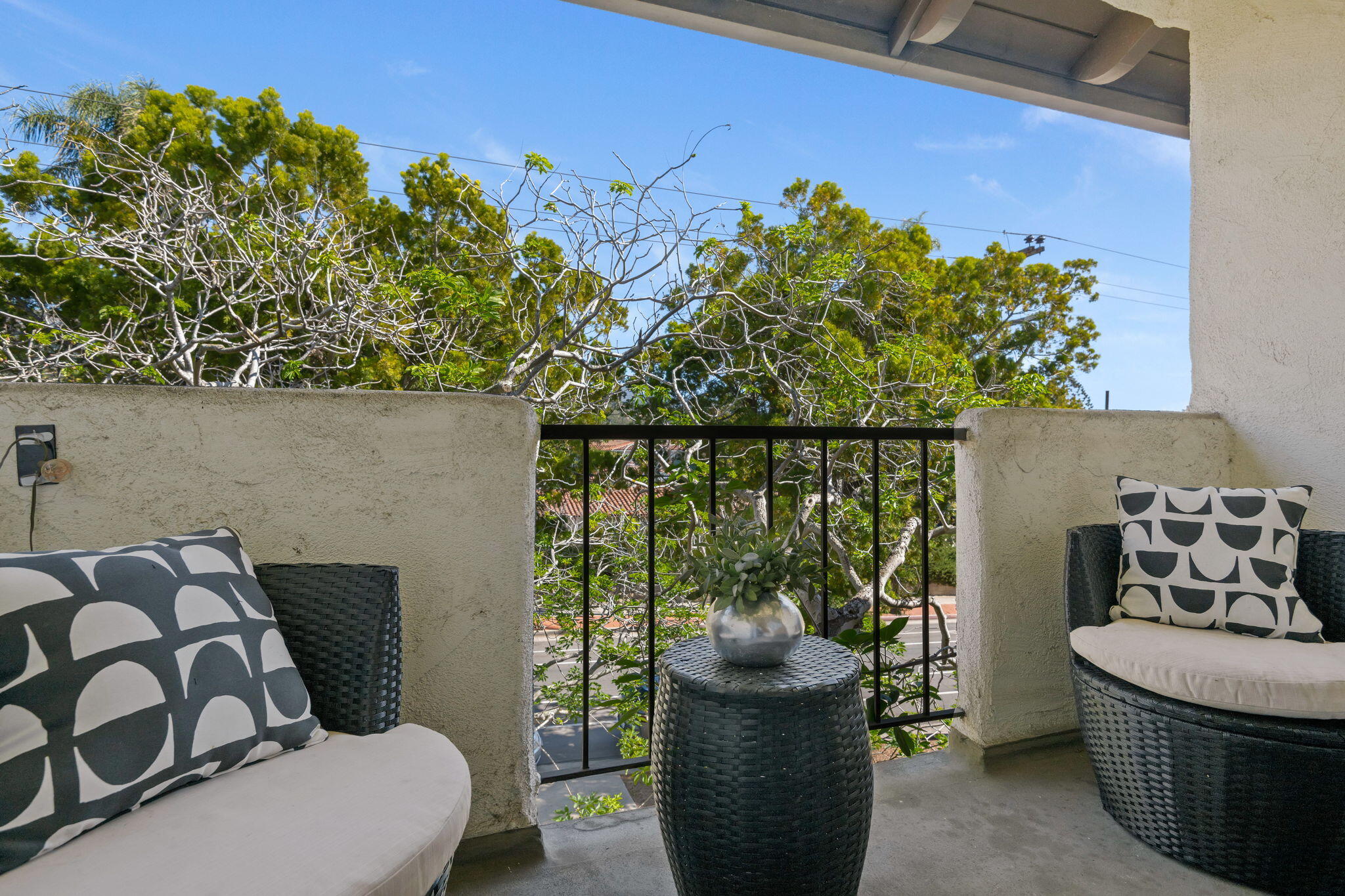 1701 Anacapa Street Unit 20