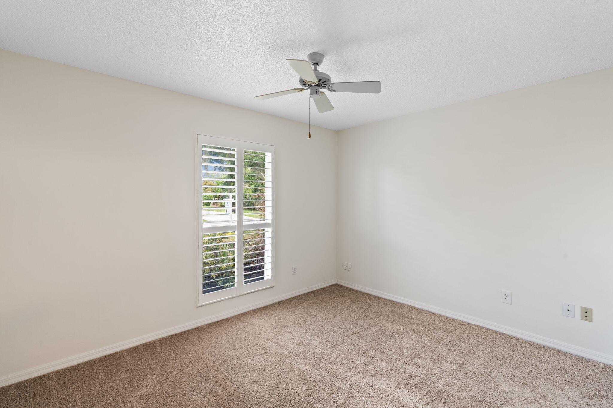 195 Bry Lynn Drive