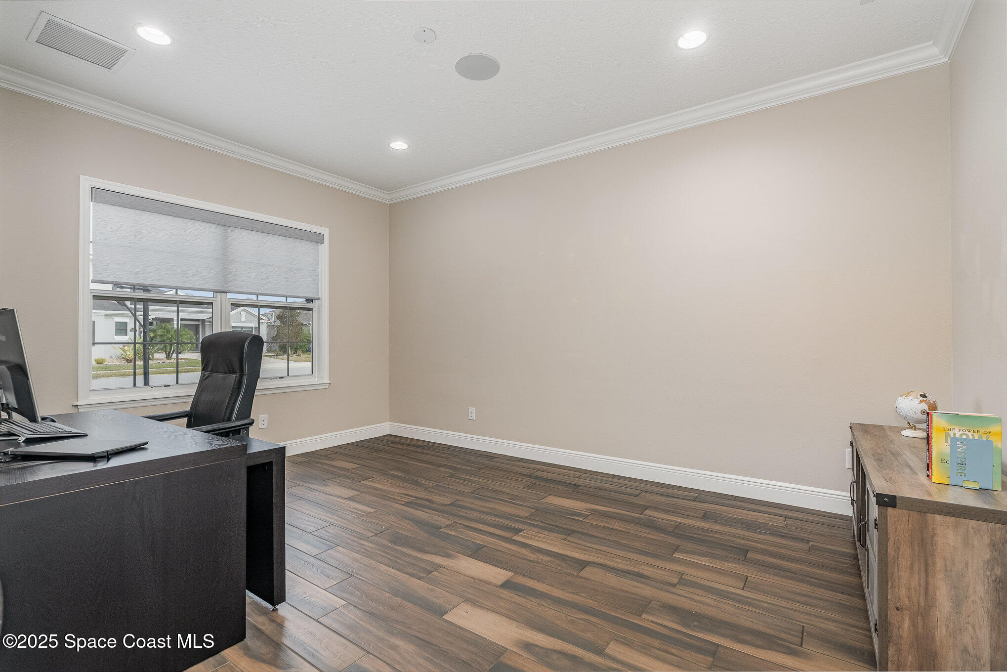 7690 Kerrington Drive