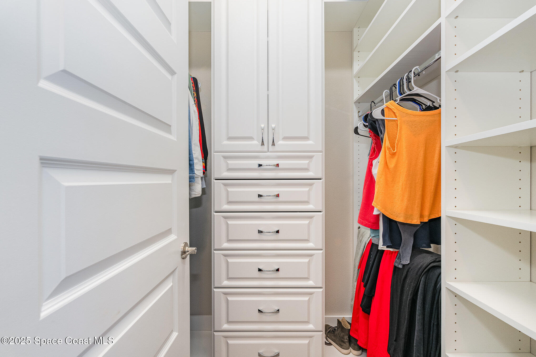 7690 Kerrington Drive