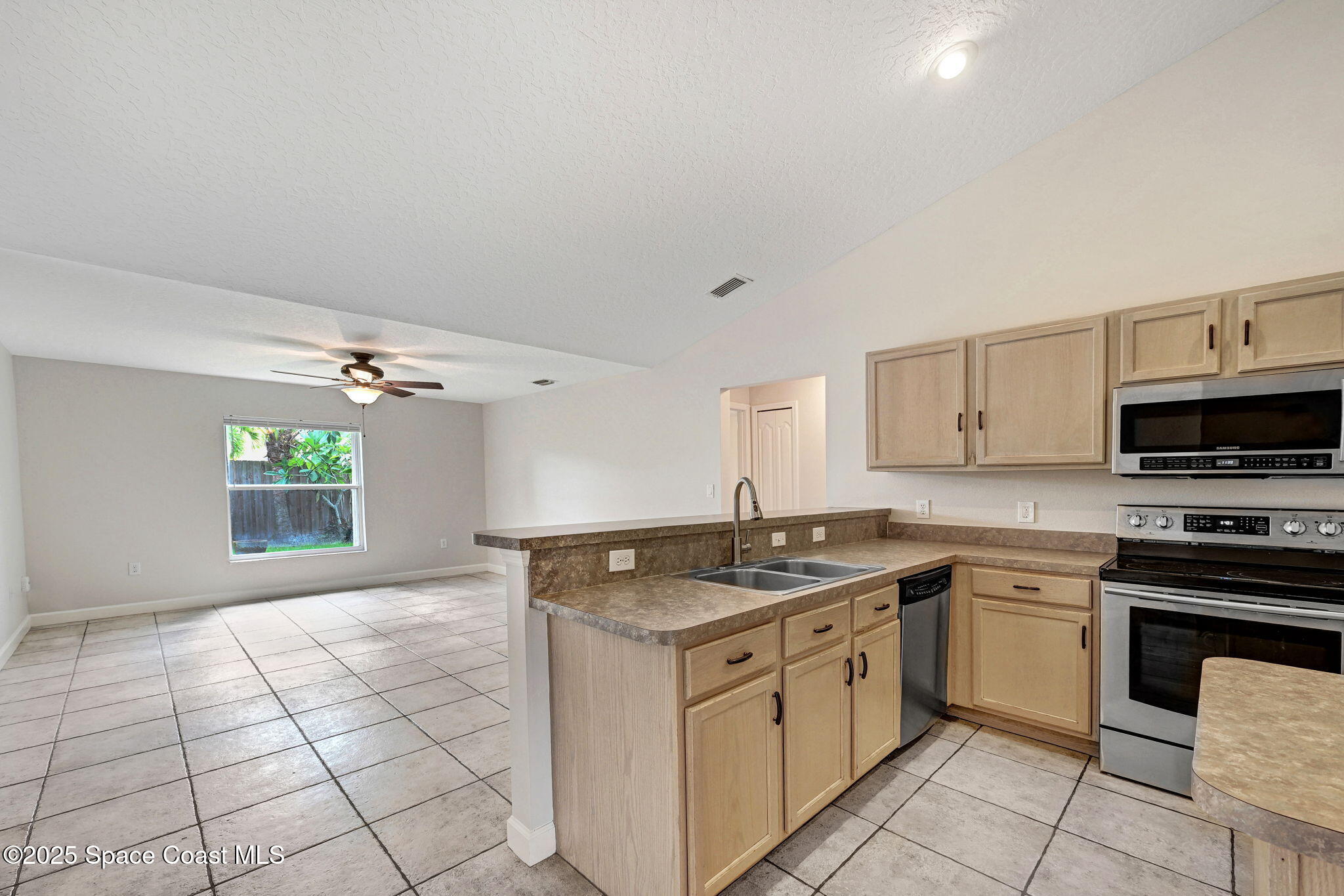 1135 Egret Lake Way