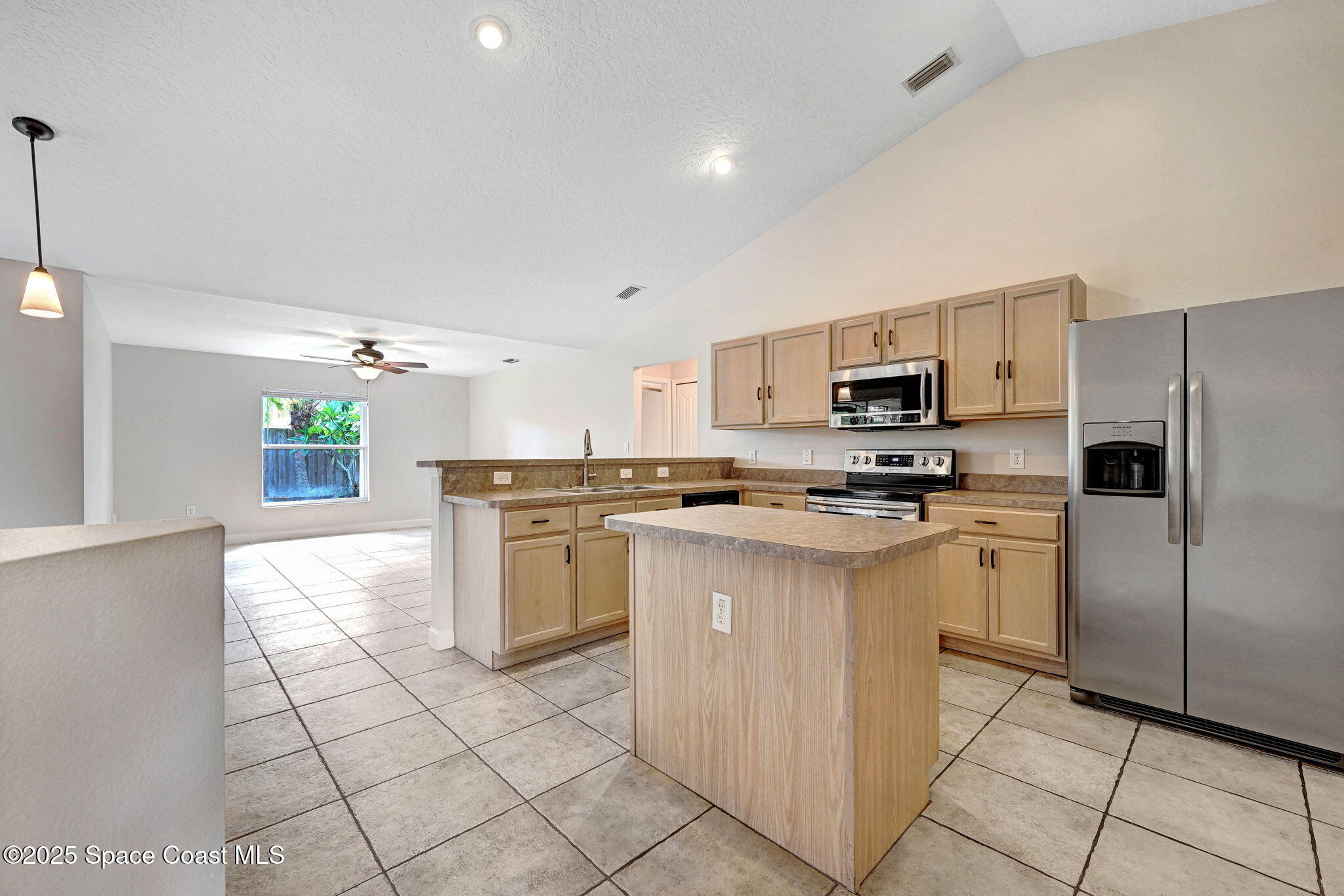 1135 Egret Lake Way