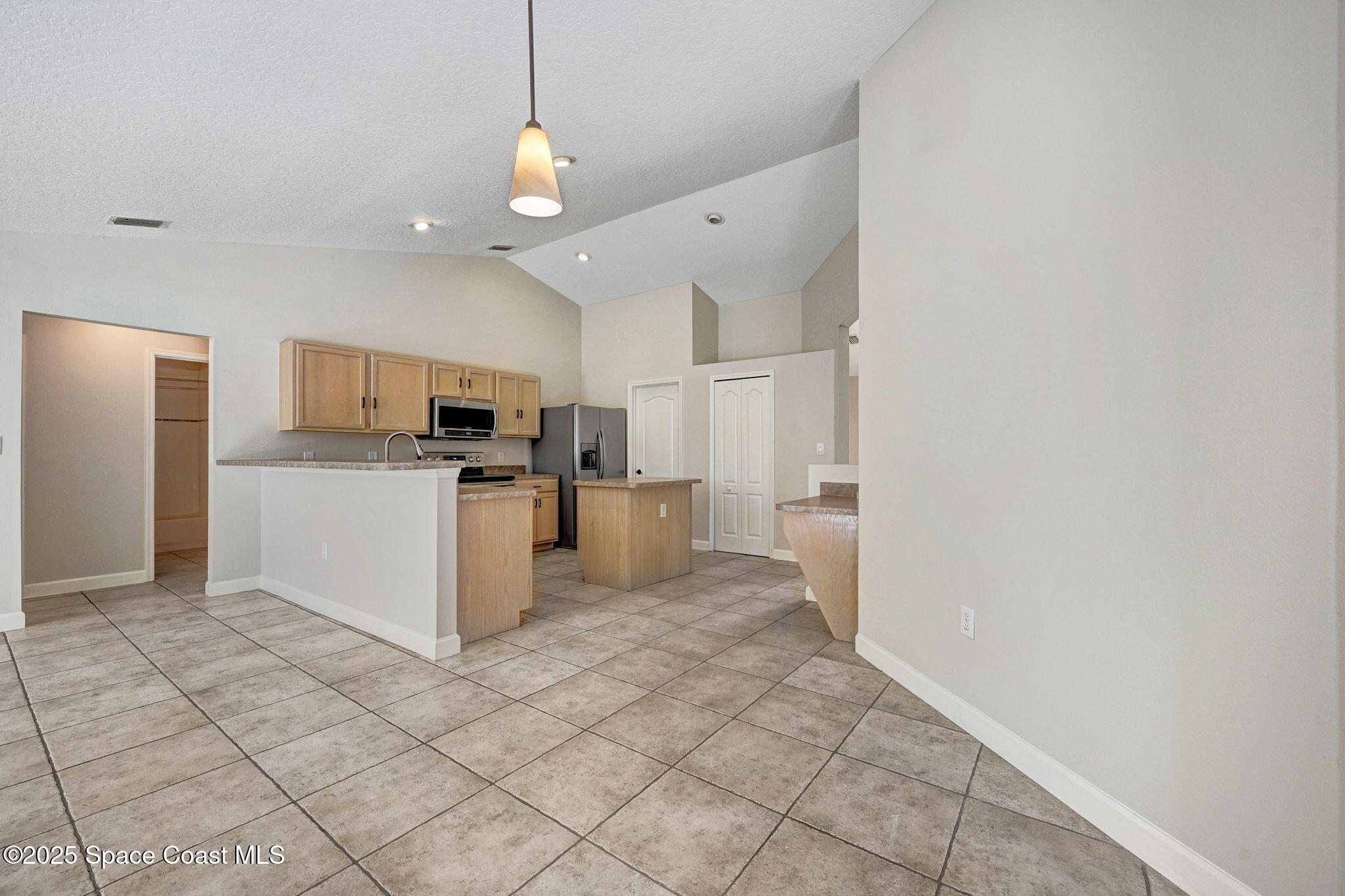 1135 Egret Lake Way