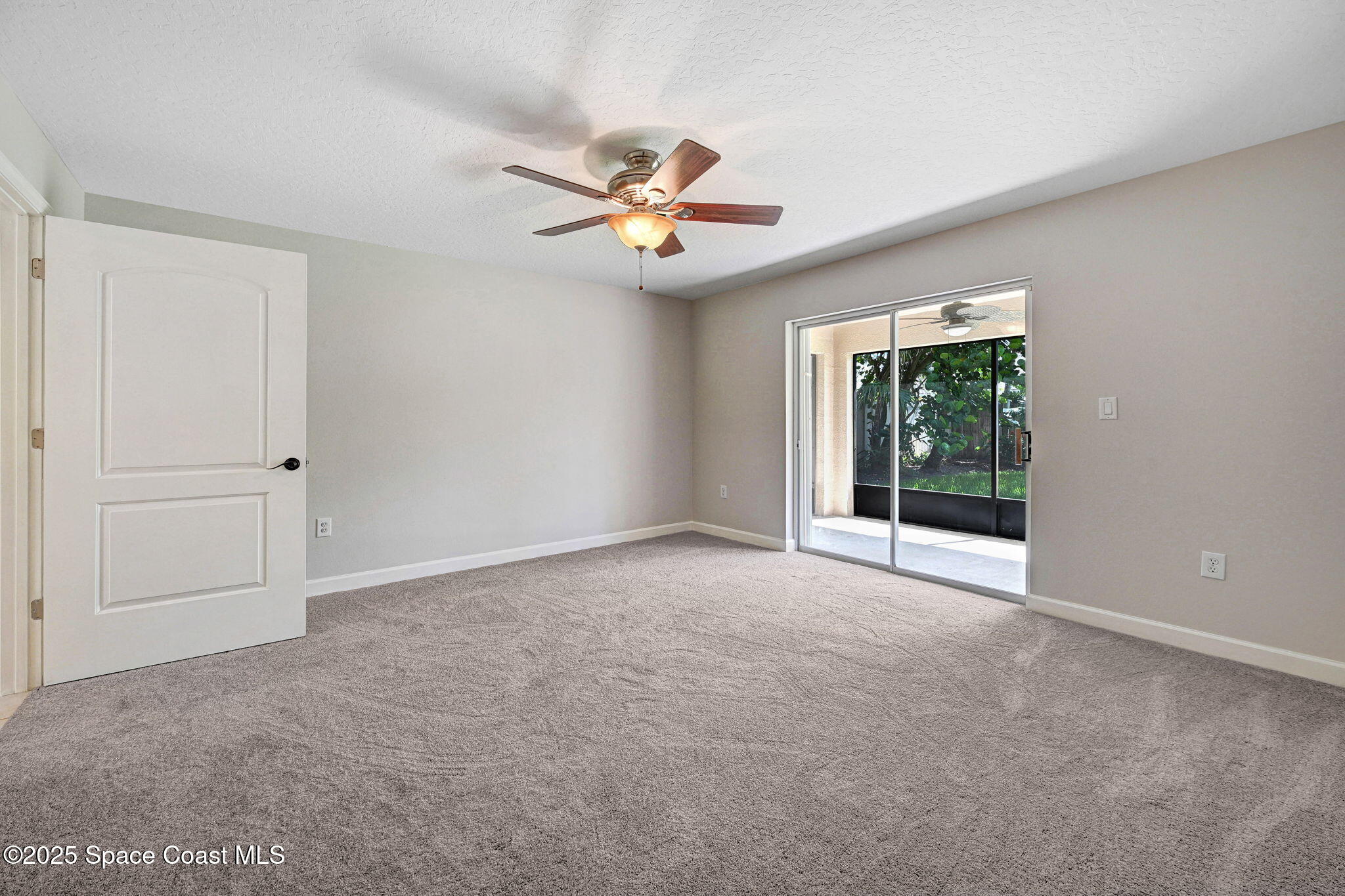 1135 Egret Lake Way