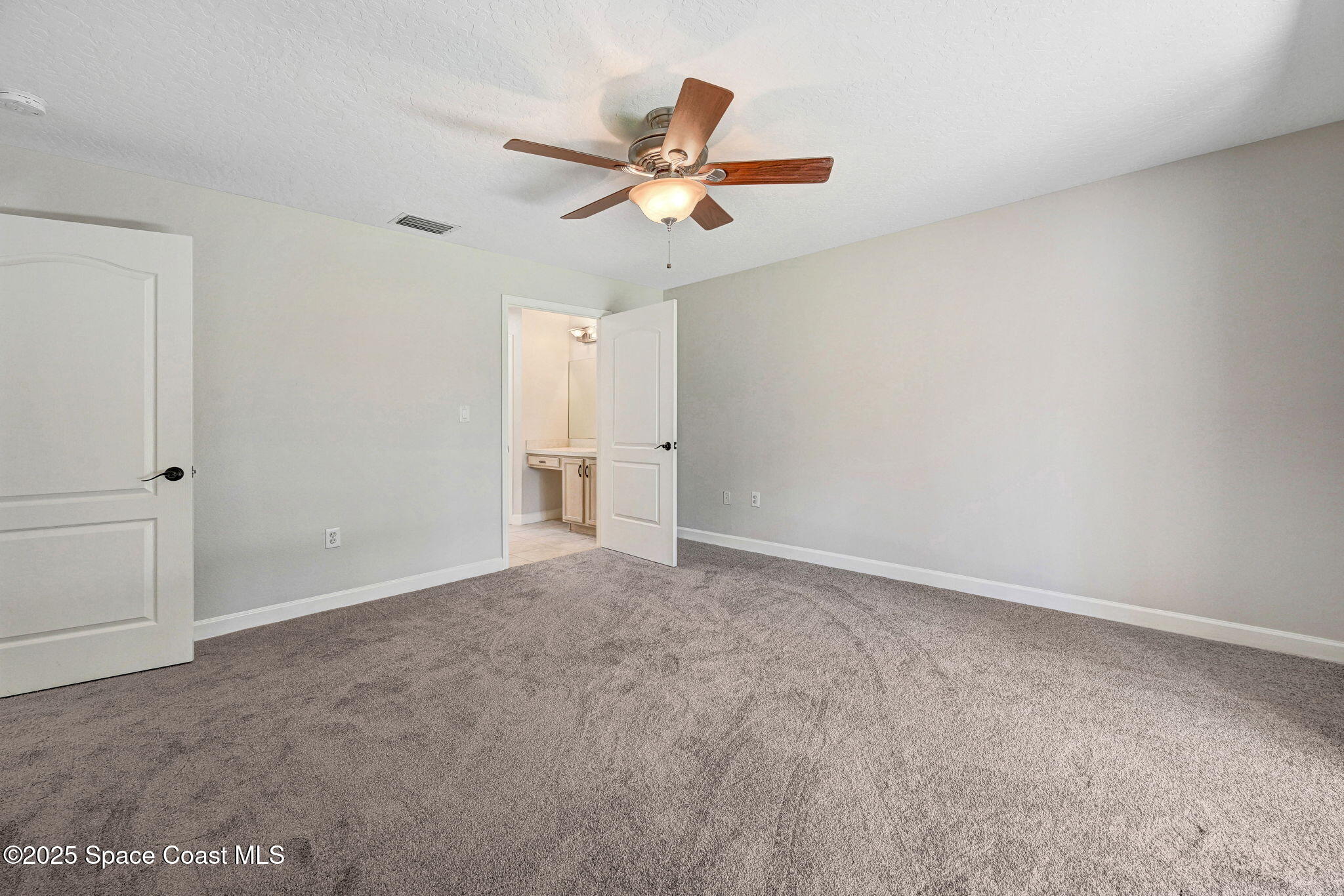 1135 Egret Lake Way