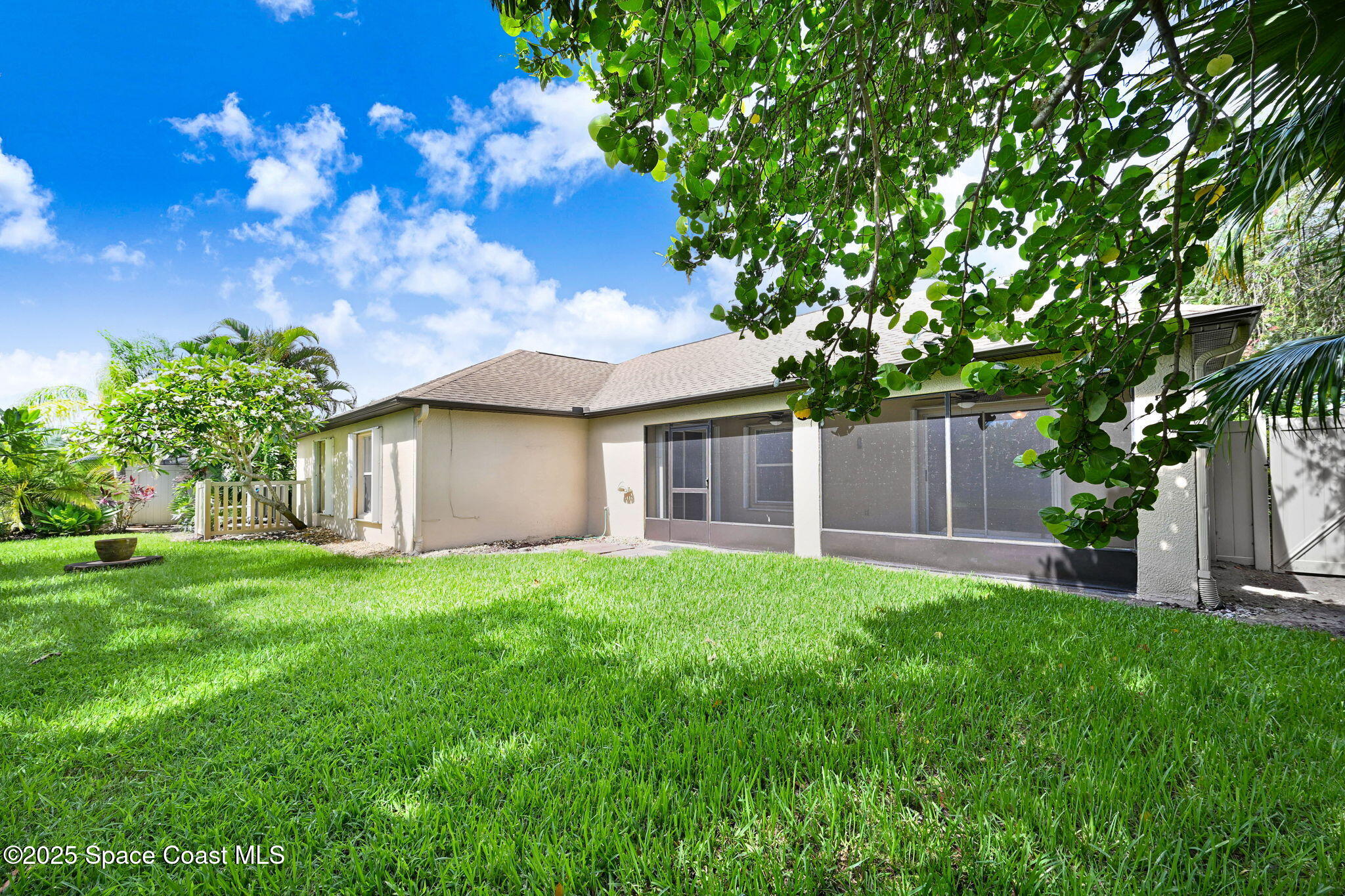 1135 Egret Lake Way