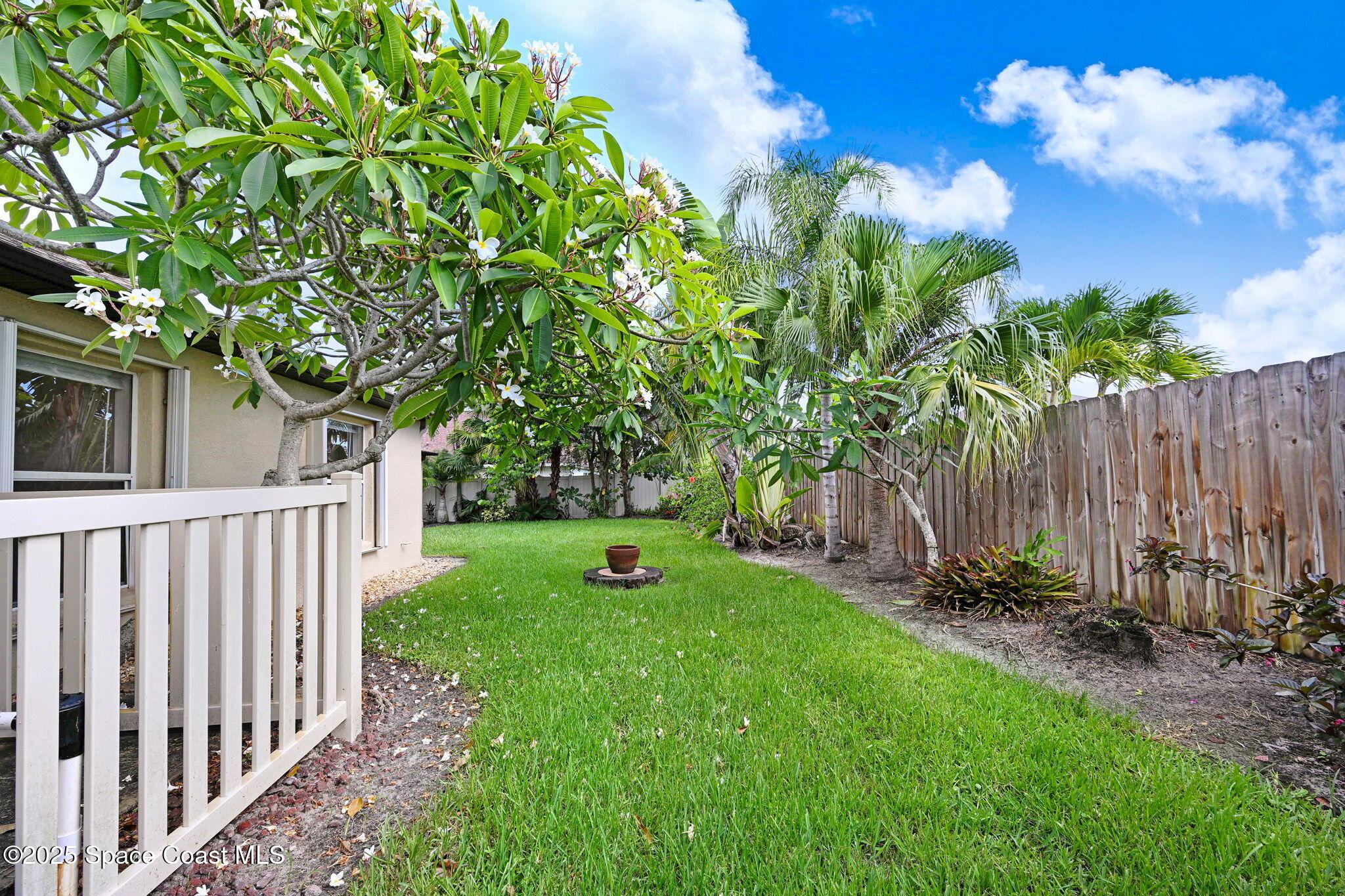1135 Egret Lake Way