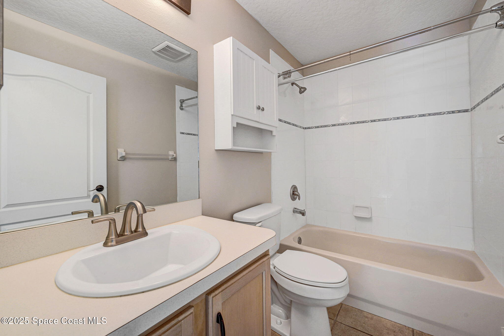 1135 Egret Lake Way