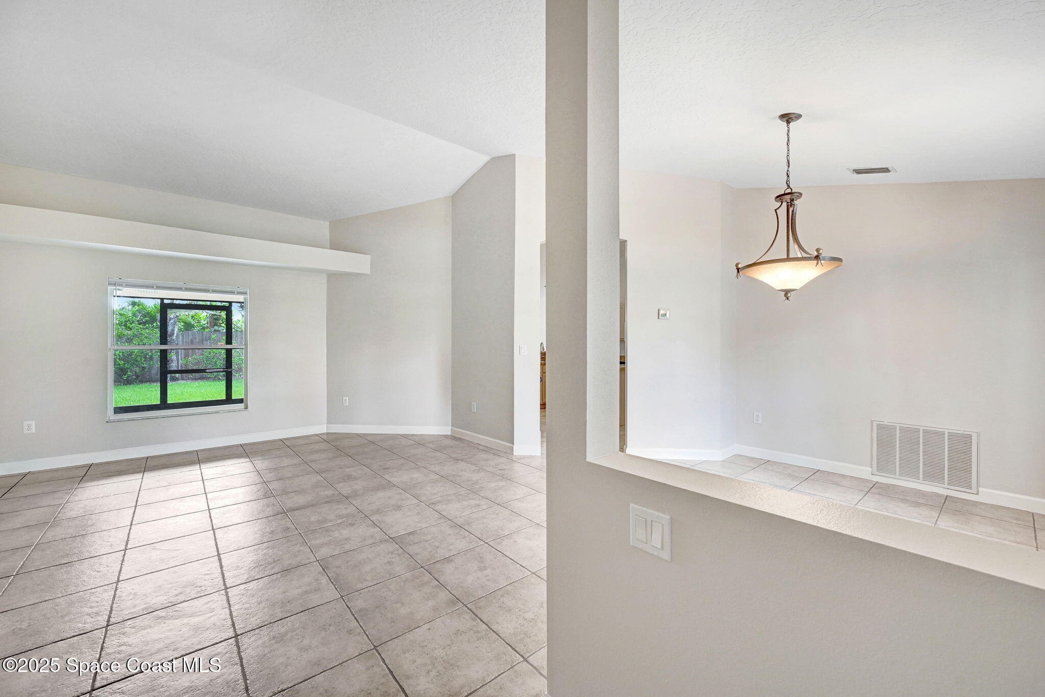 1135 Egret Lake Way