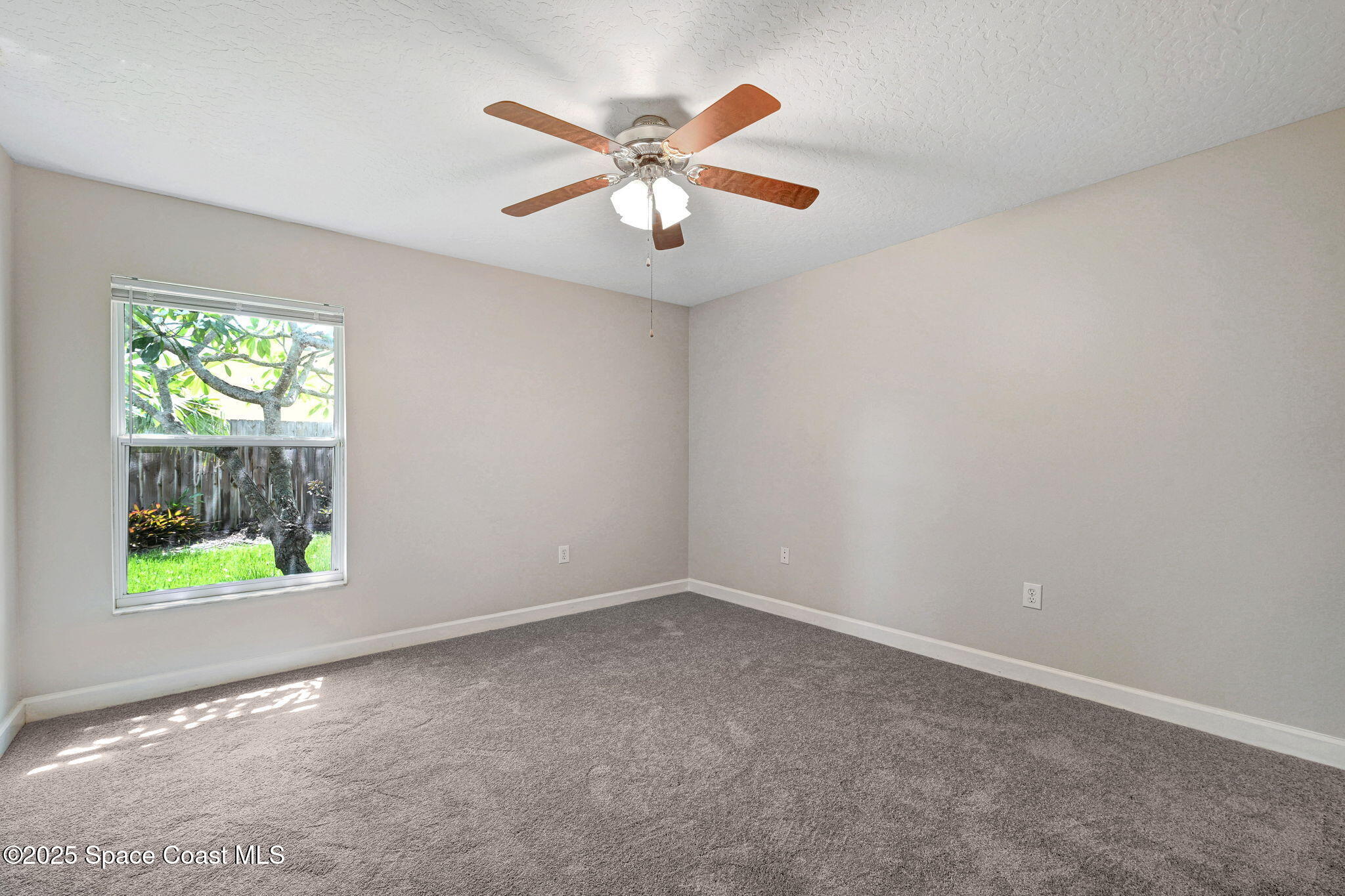 1135 Egret Lake Way