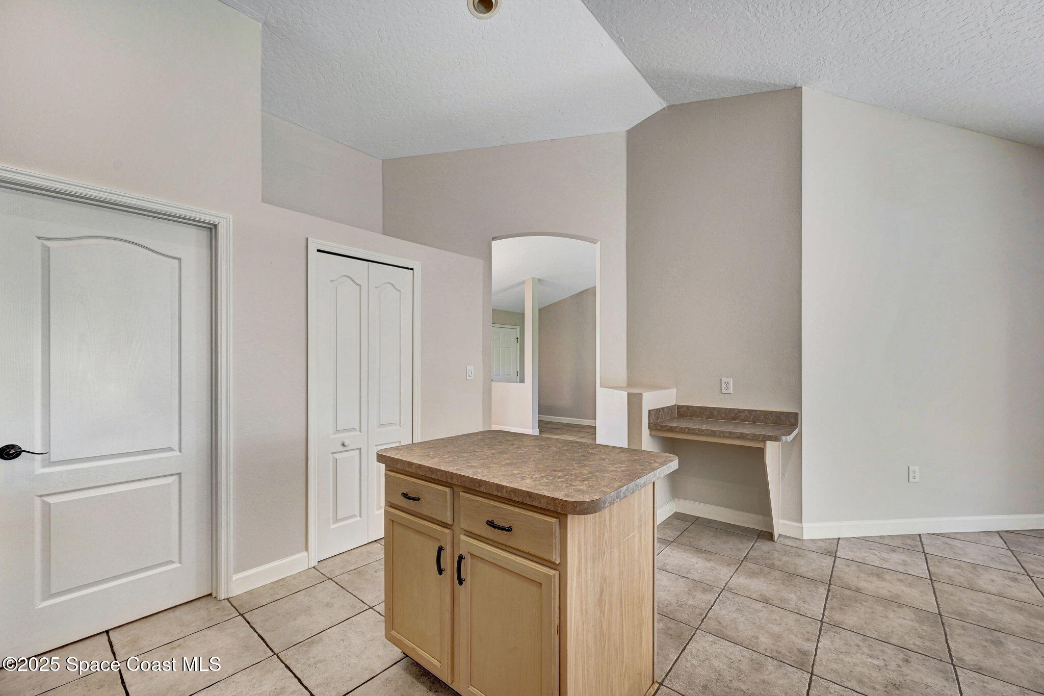 1135 Egret Lake Way