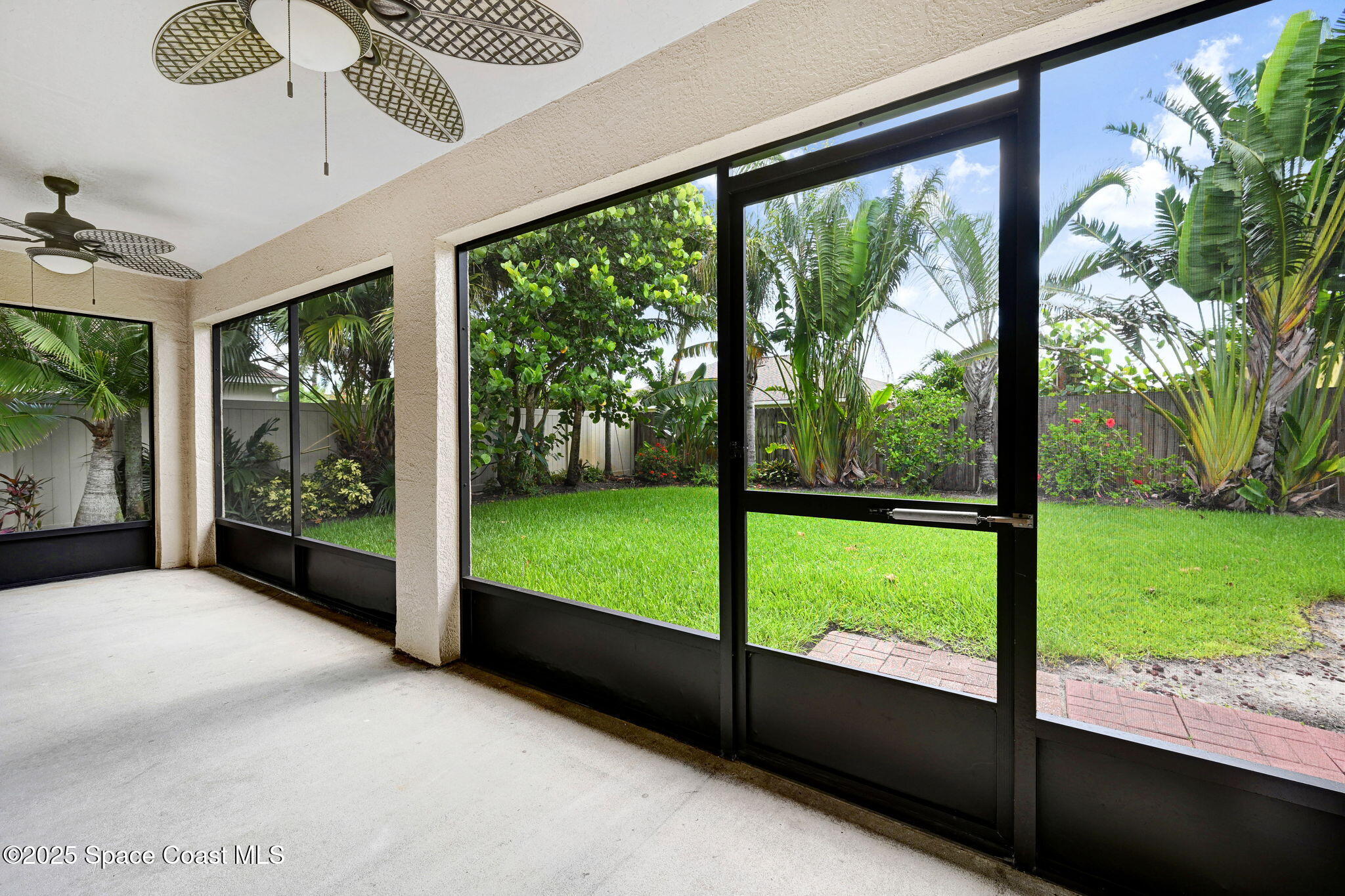 1135 Egret Lake Way