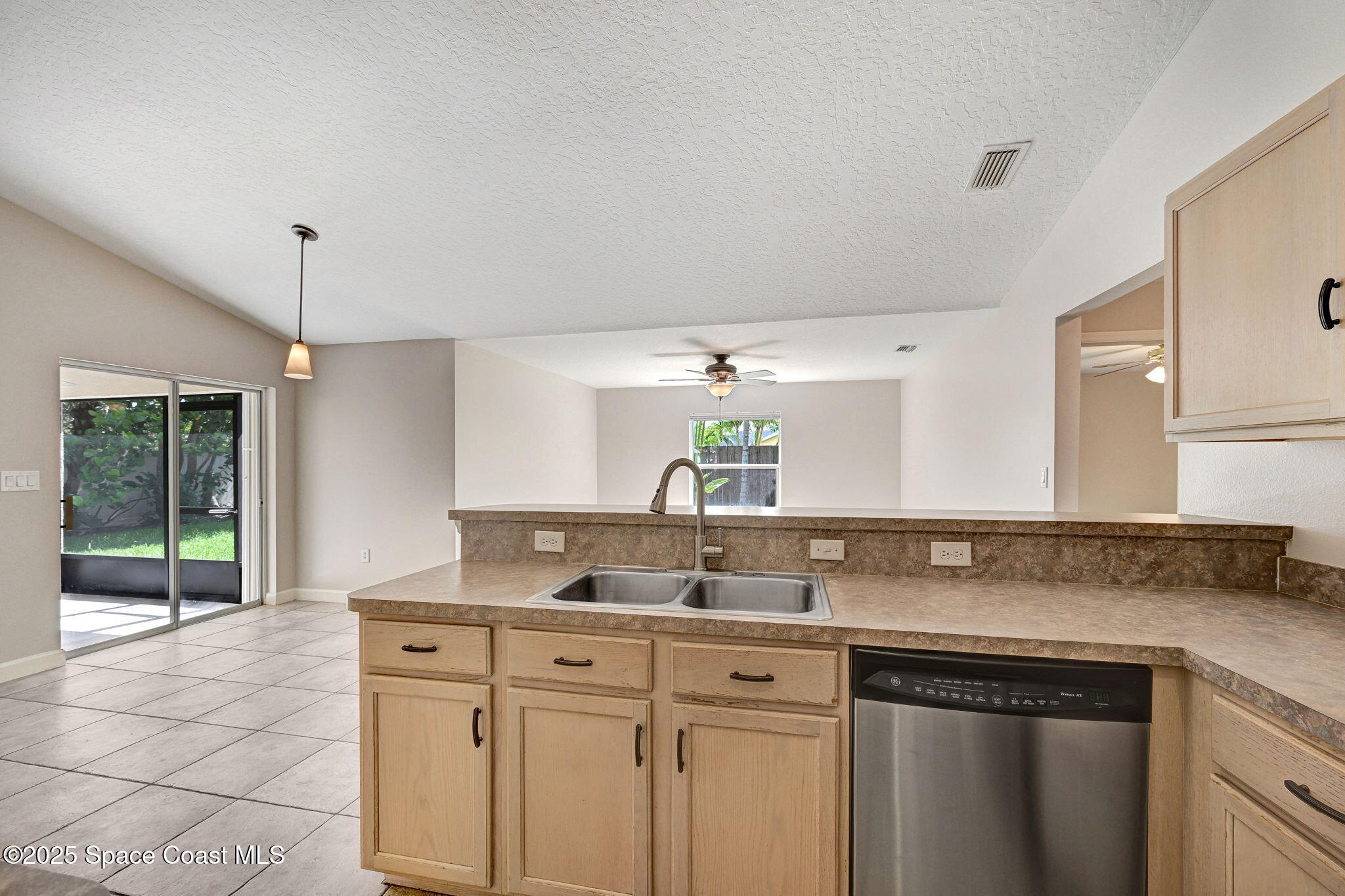 1135 Egret Lake Way