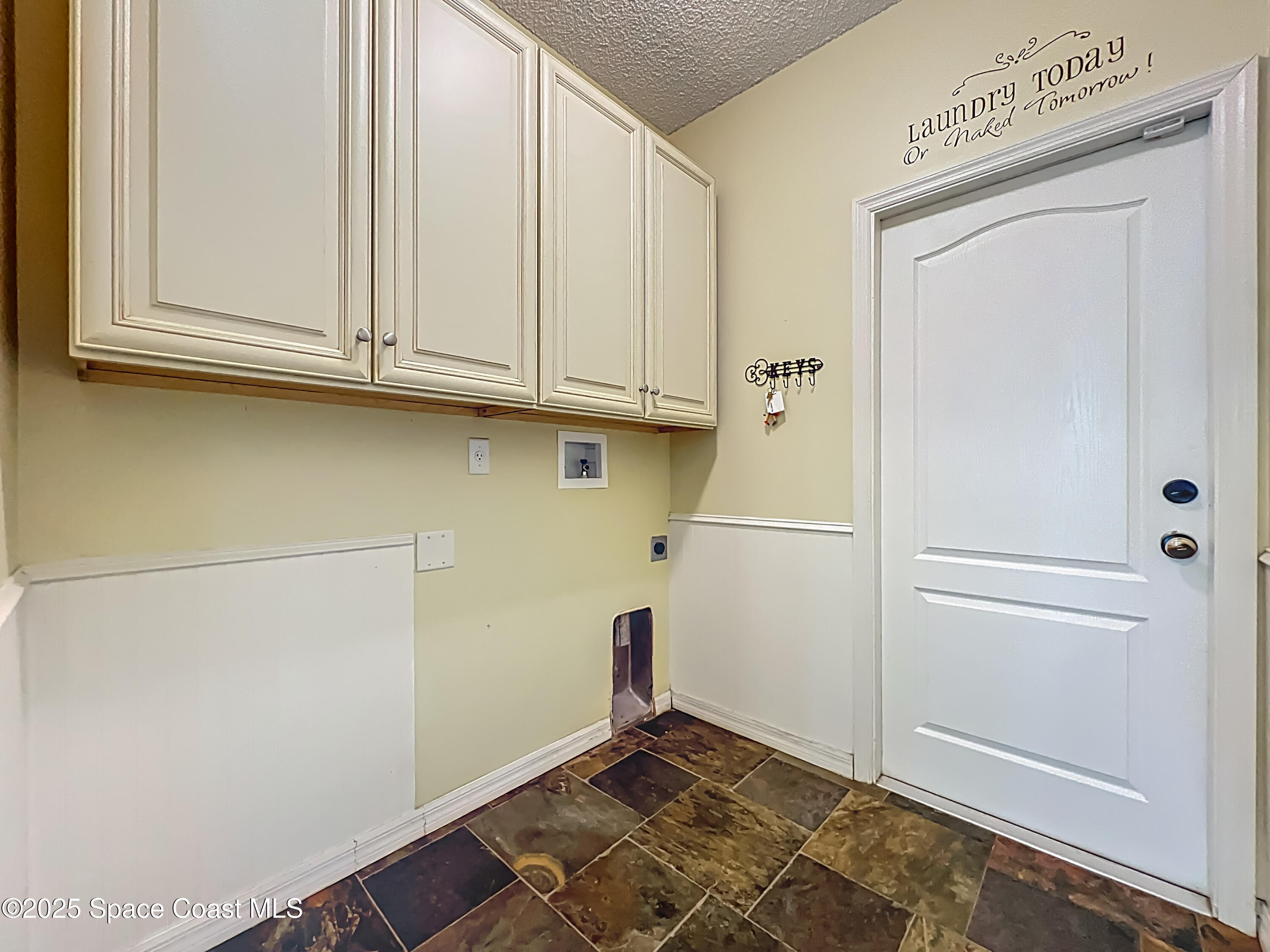 2831 Village Pine Terrace