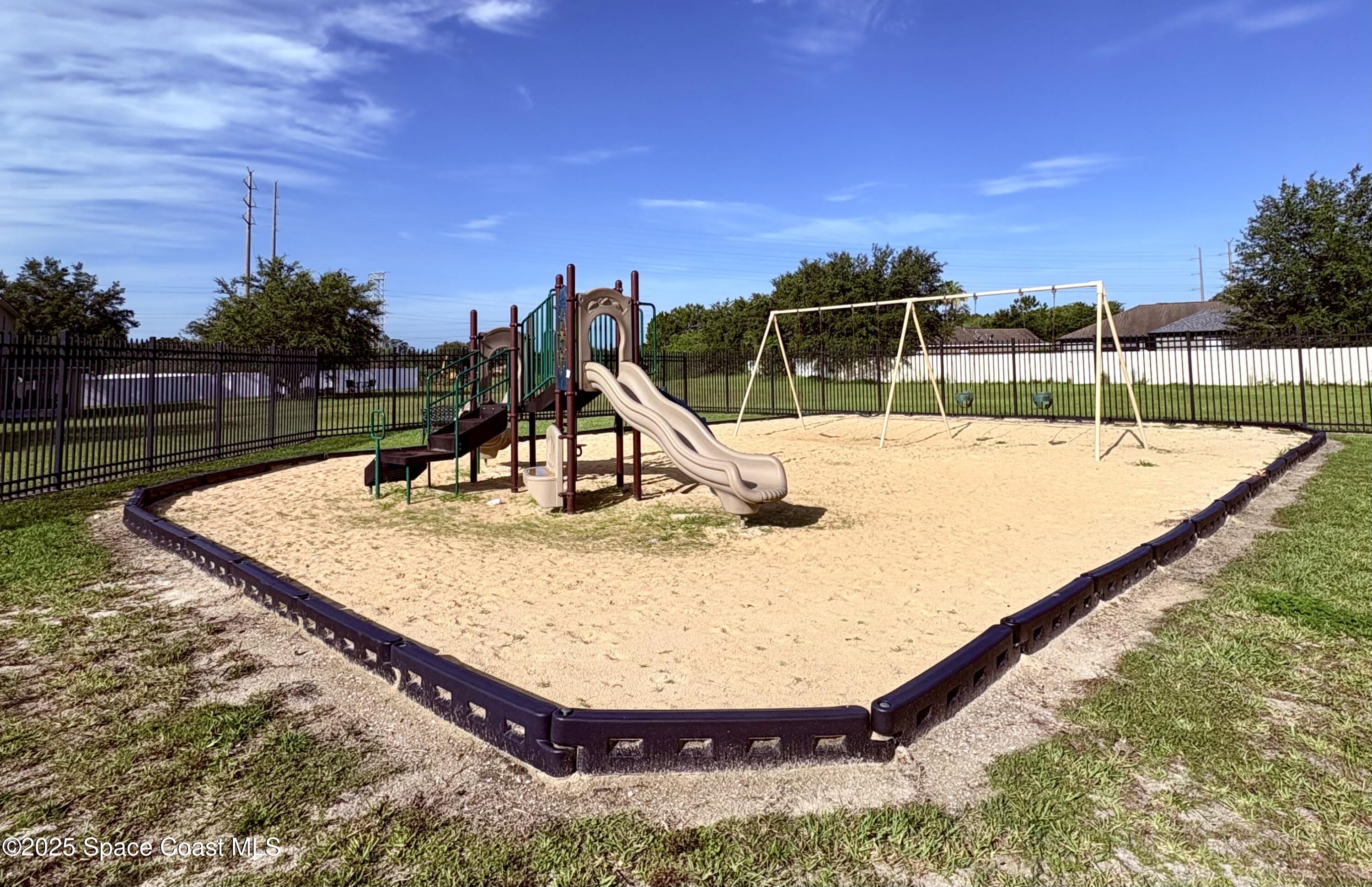 2831 Village Pine Terrace