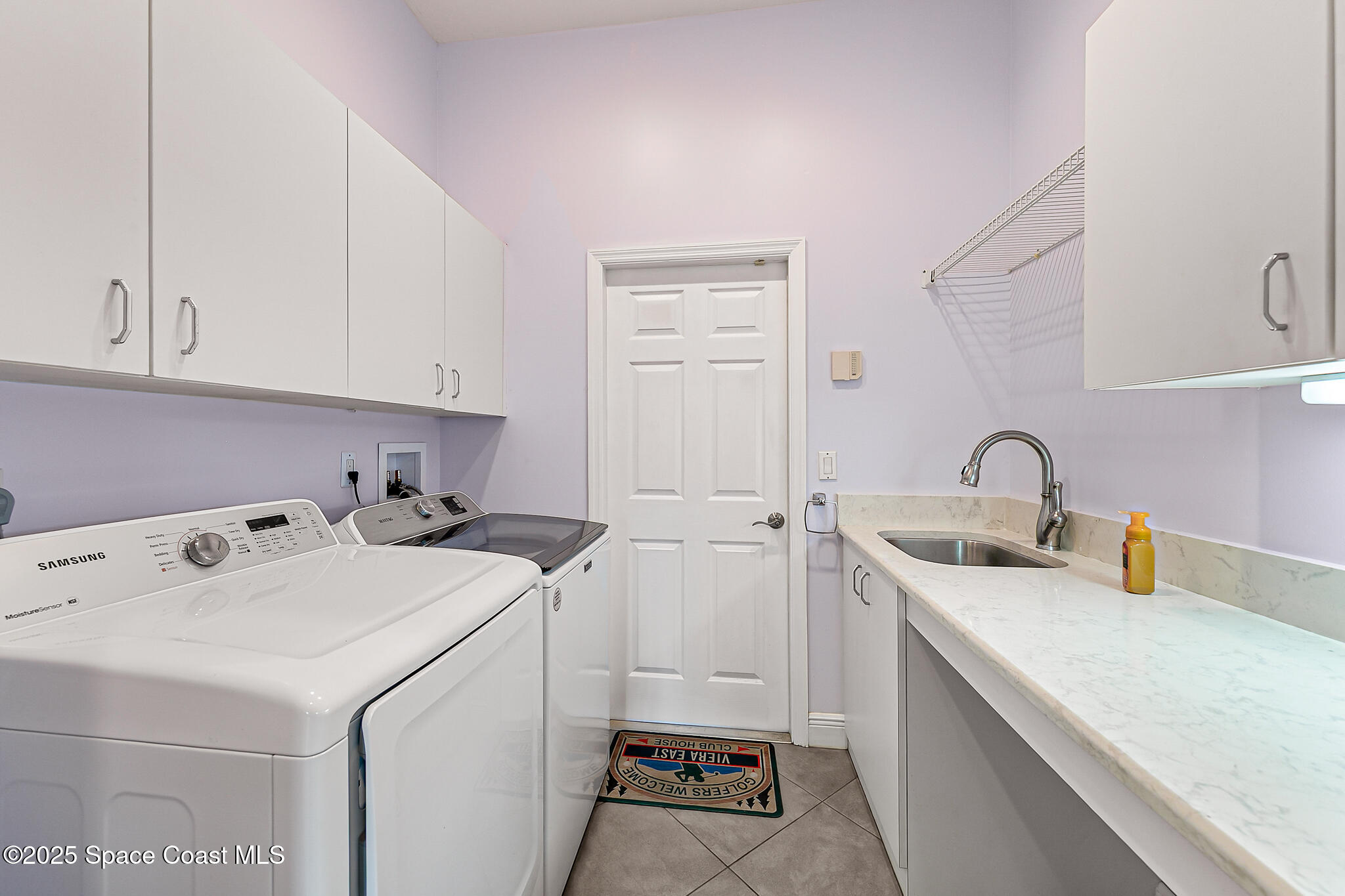 2596 Addington Circle