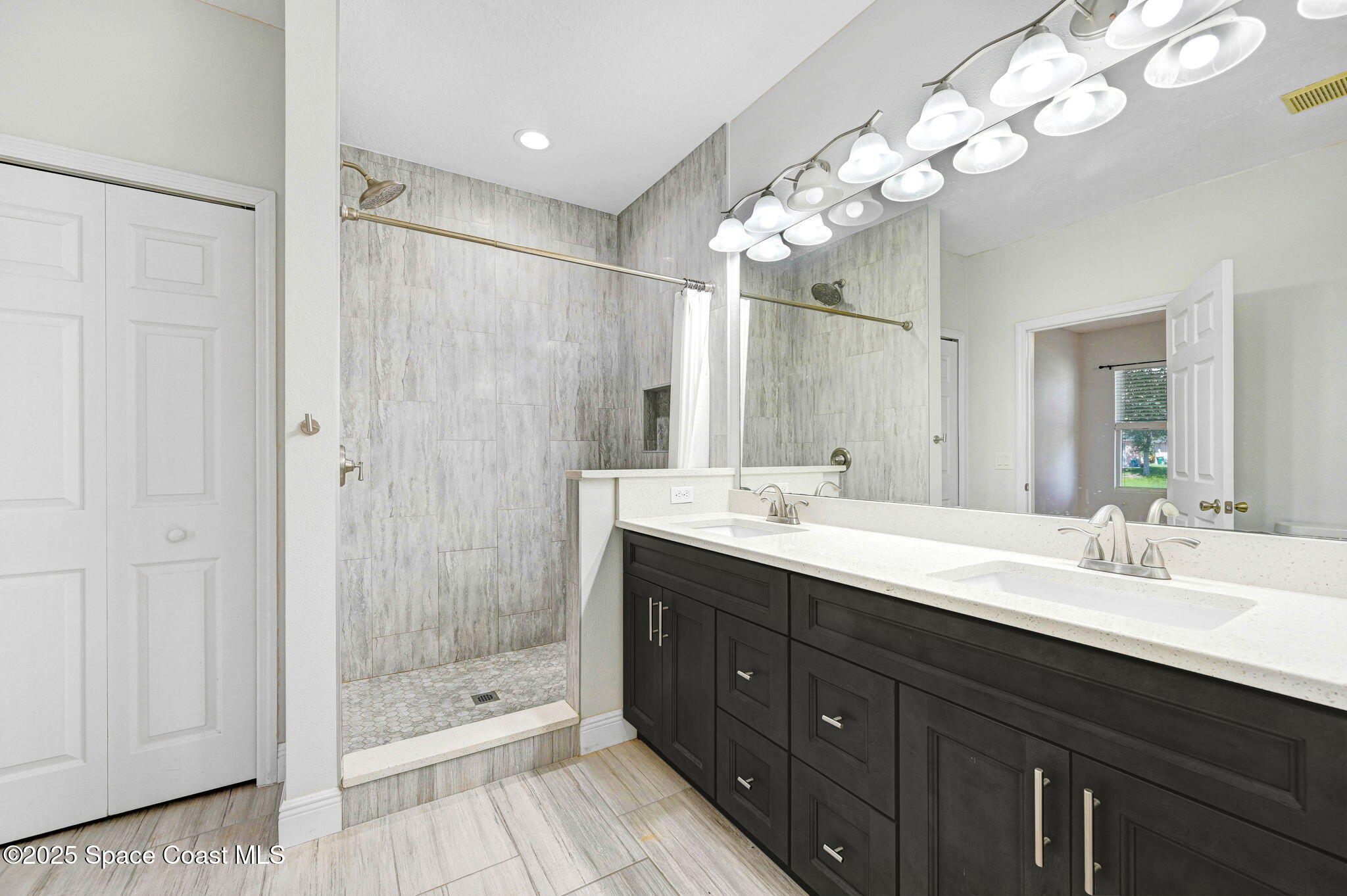 3556 Mount Carmel Lane