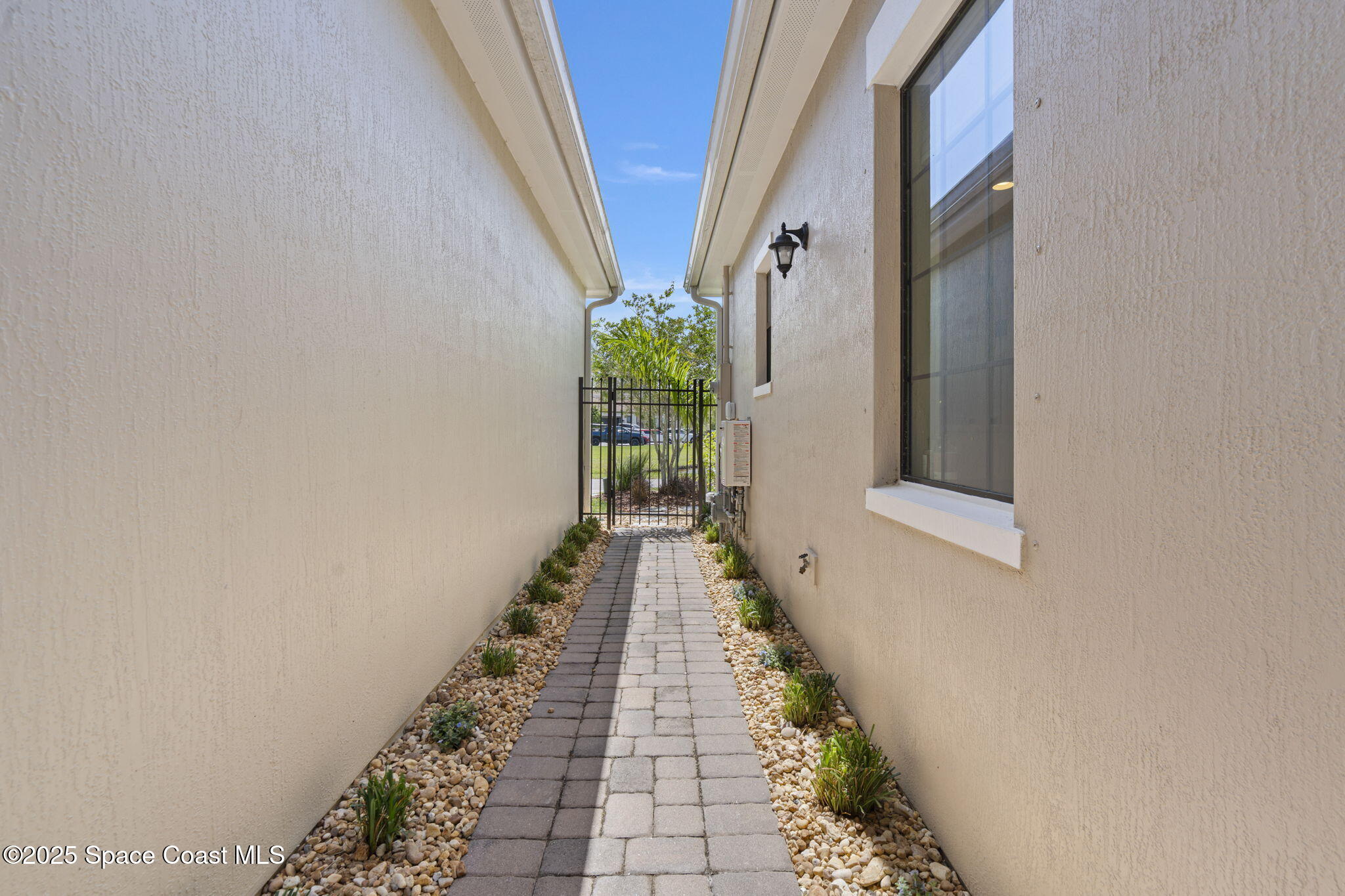 2225 Zuma Lane