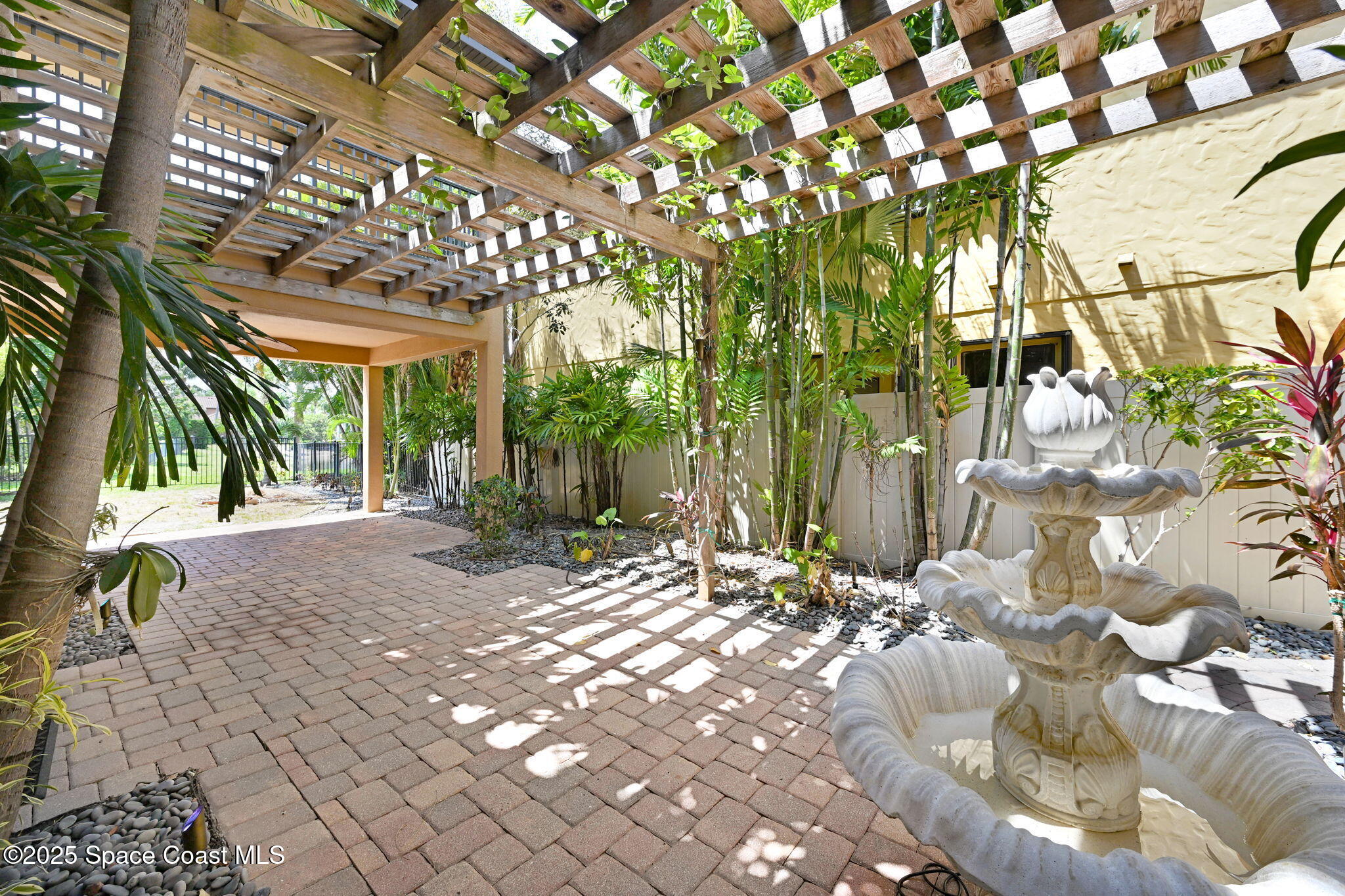 696 Palos Verde Drive