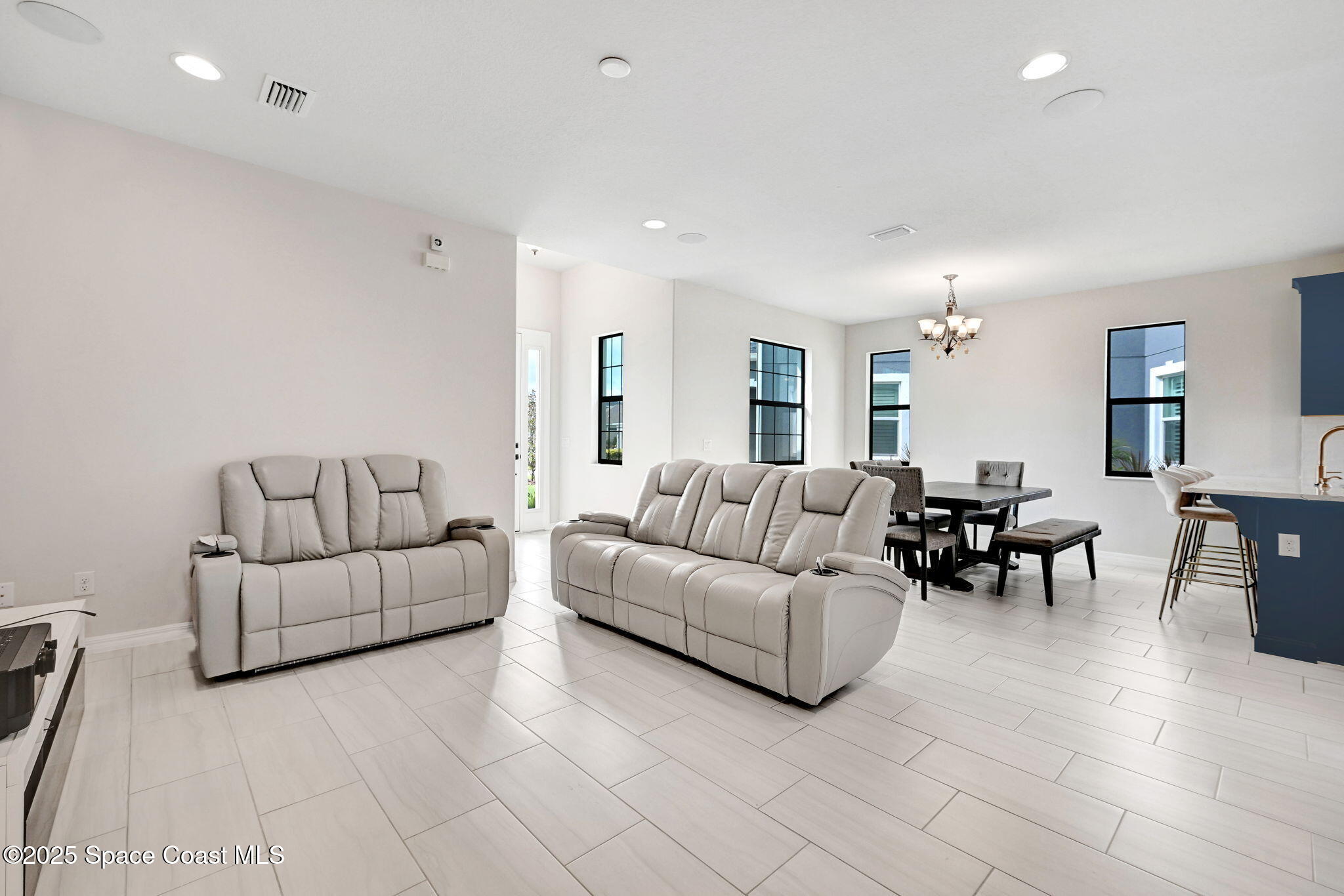 2724 Blazing Star Drive