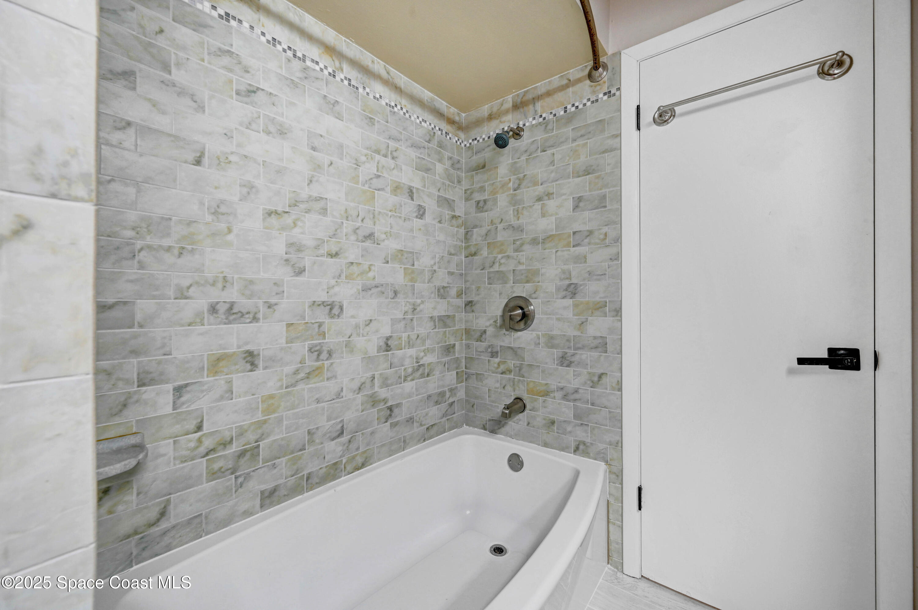 525/527 Wilson Avenue, Satellite Beach