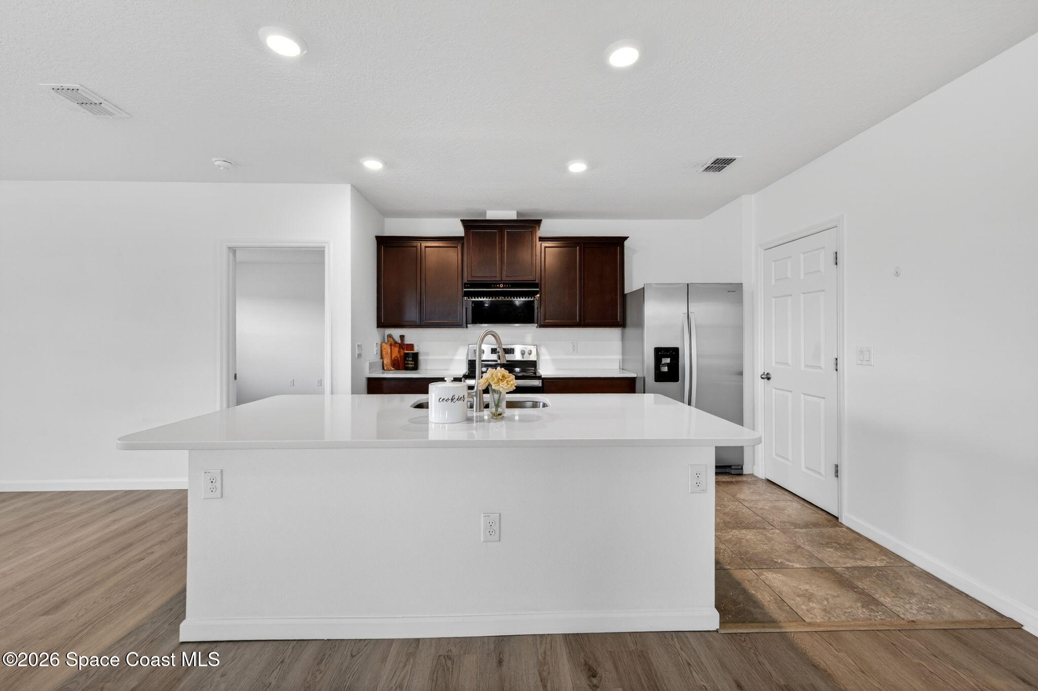 4439 Vermillion Dunes Lane