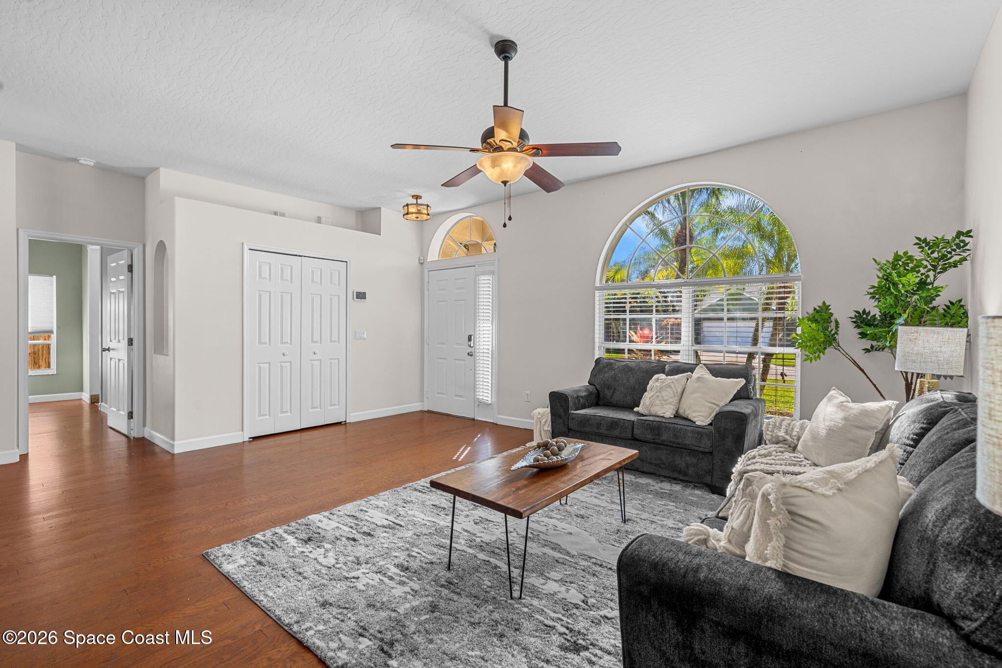 1010 Pelican Lane