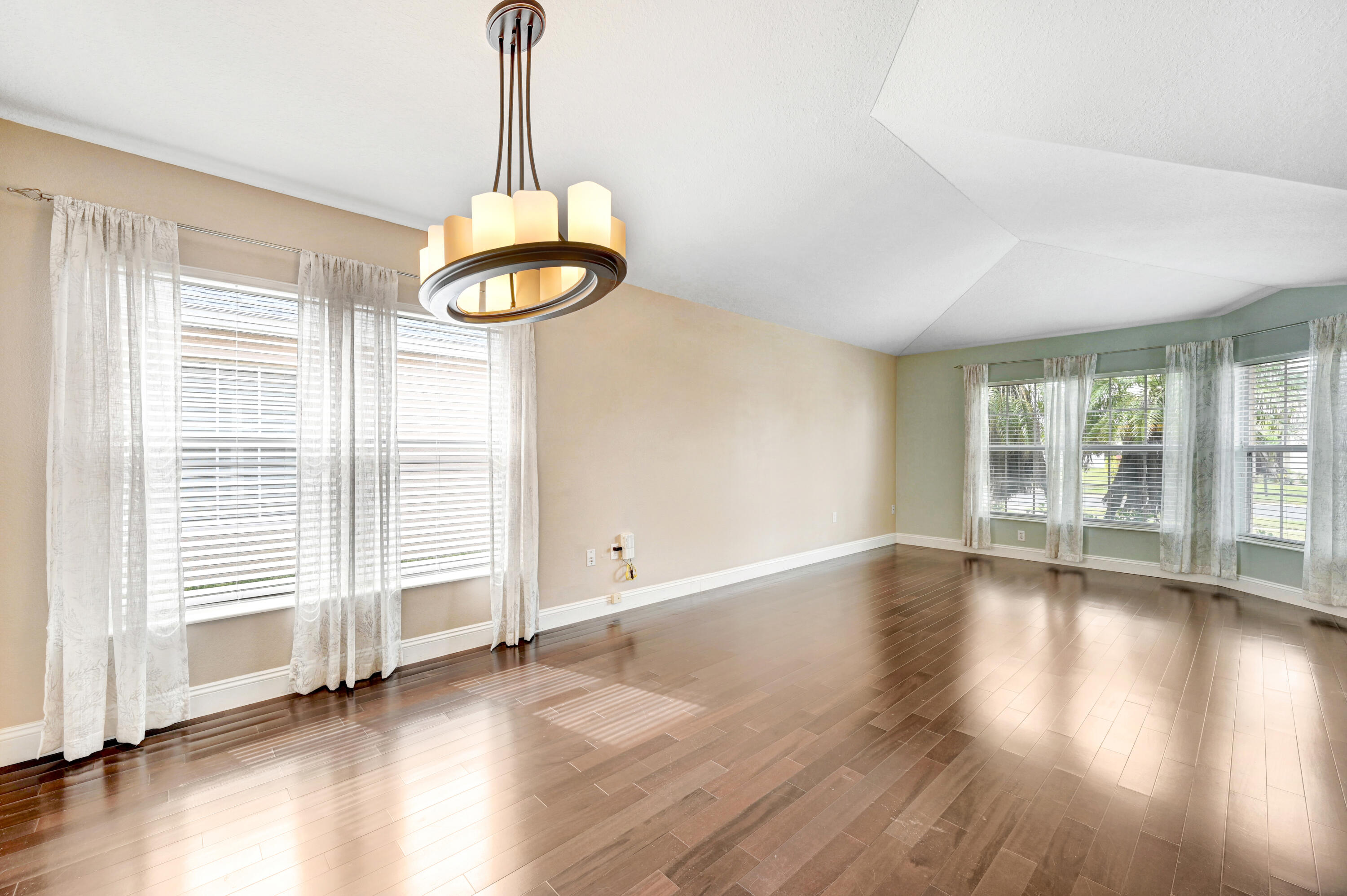 4190 Chardonnay Drive