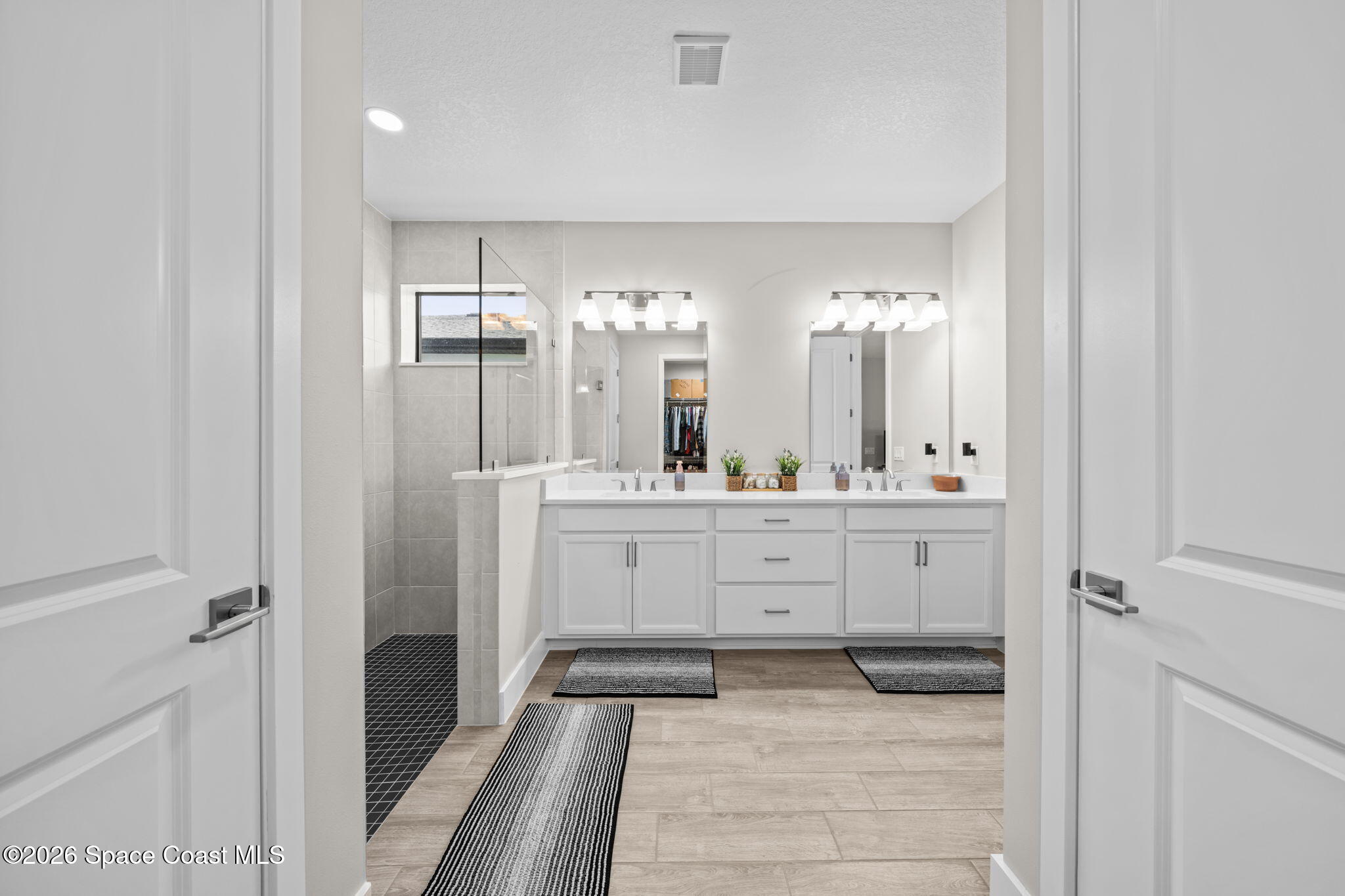 2846 Silverlefe Lane