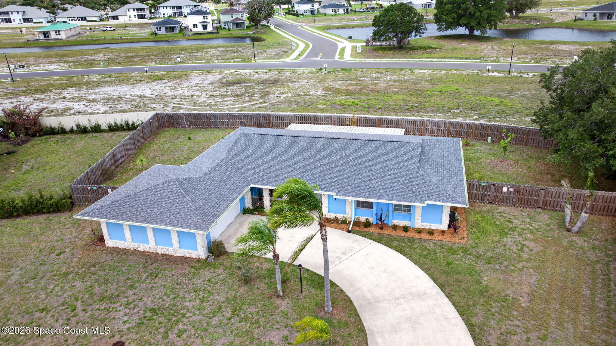 956 Waialae Circle NE