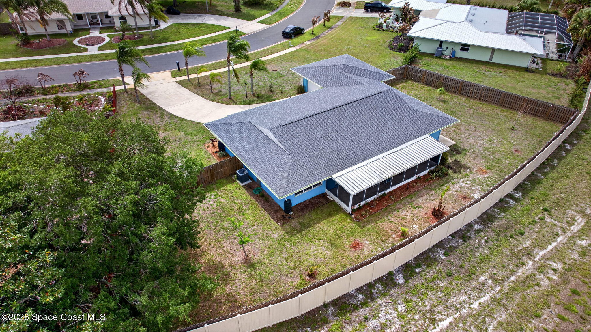 956 Waialae Circle NE