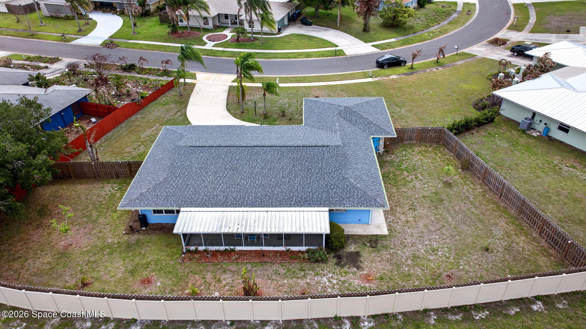 956 Waialae Circle NE