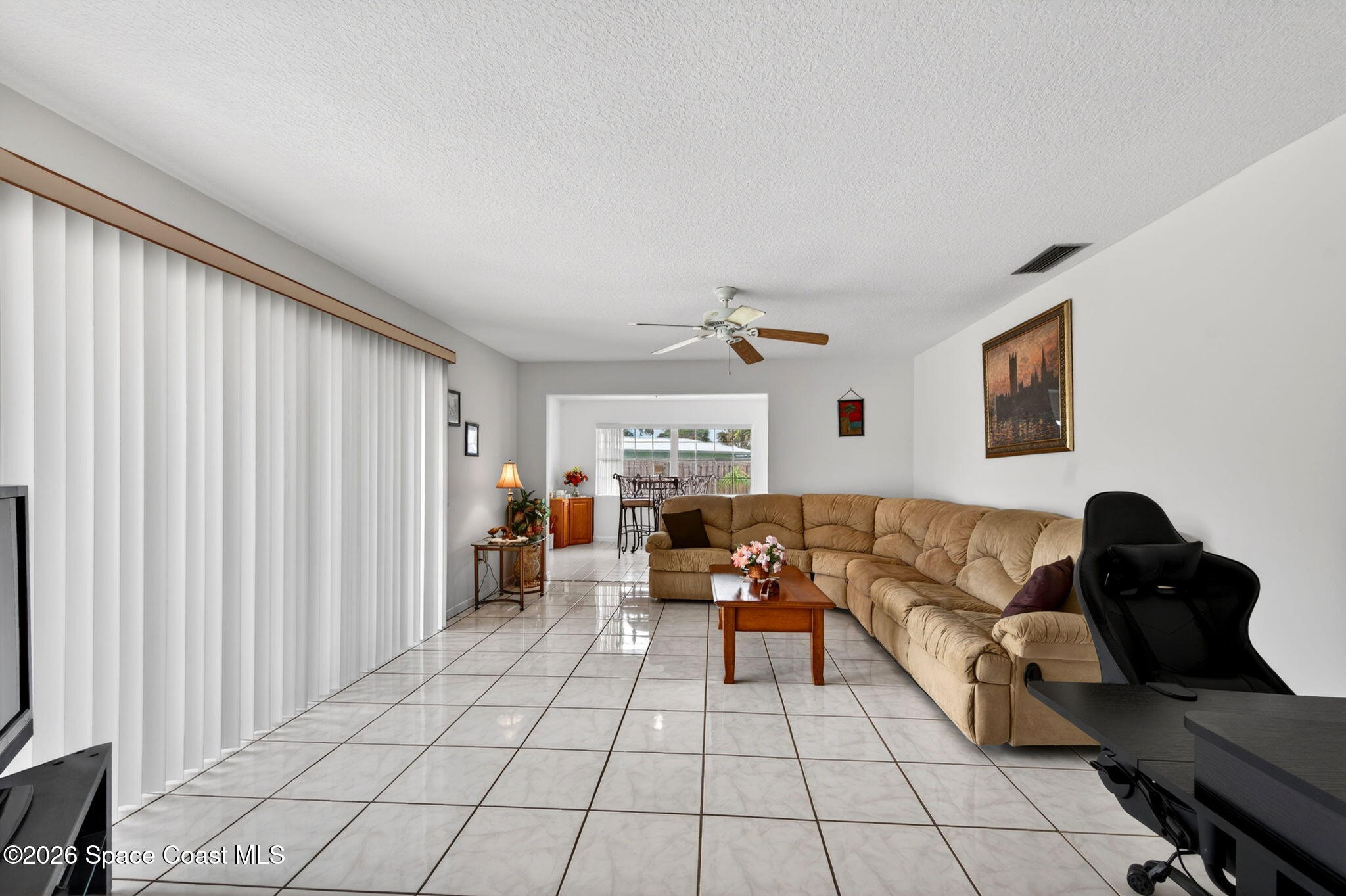 956 Waialae Circle NE