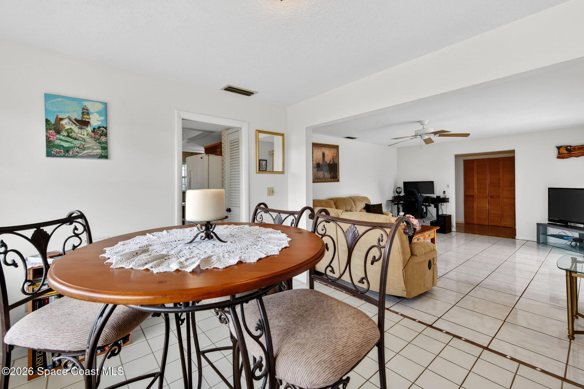 956 Waialae Circle NE