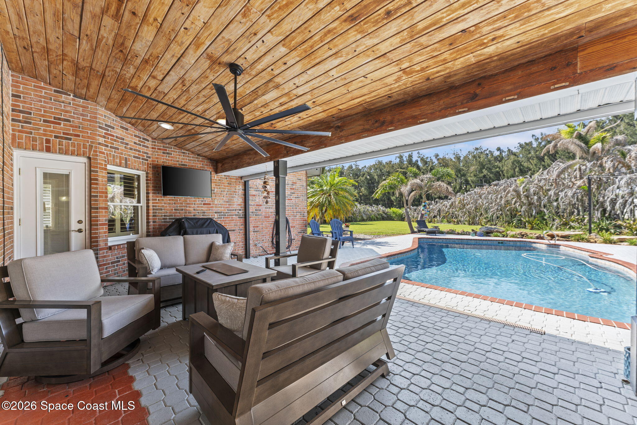 140 Crispin Street