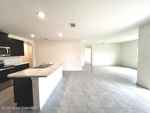 392 Ocarina Street SW
