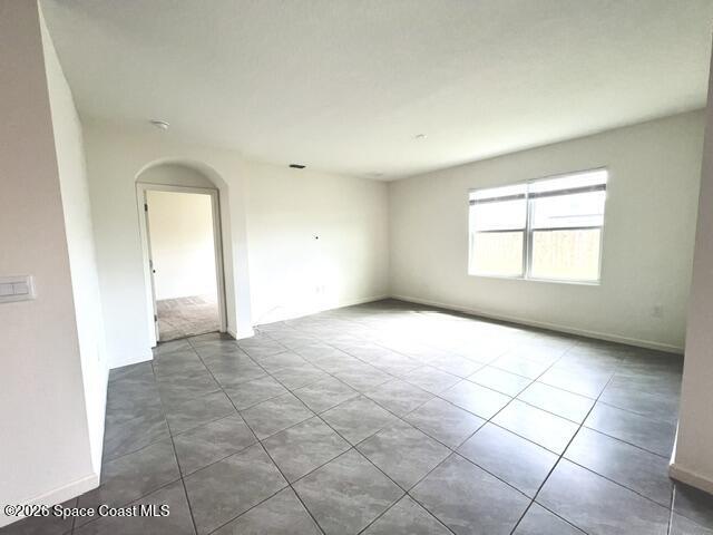 392 Ocarina Street SW