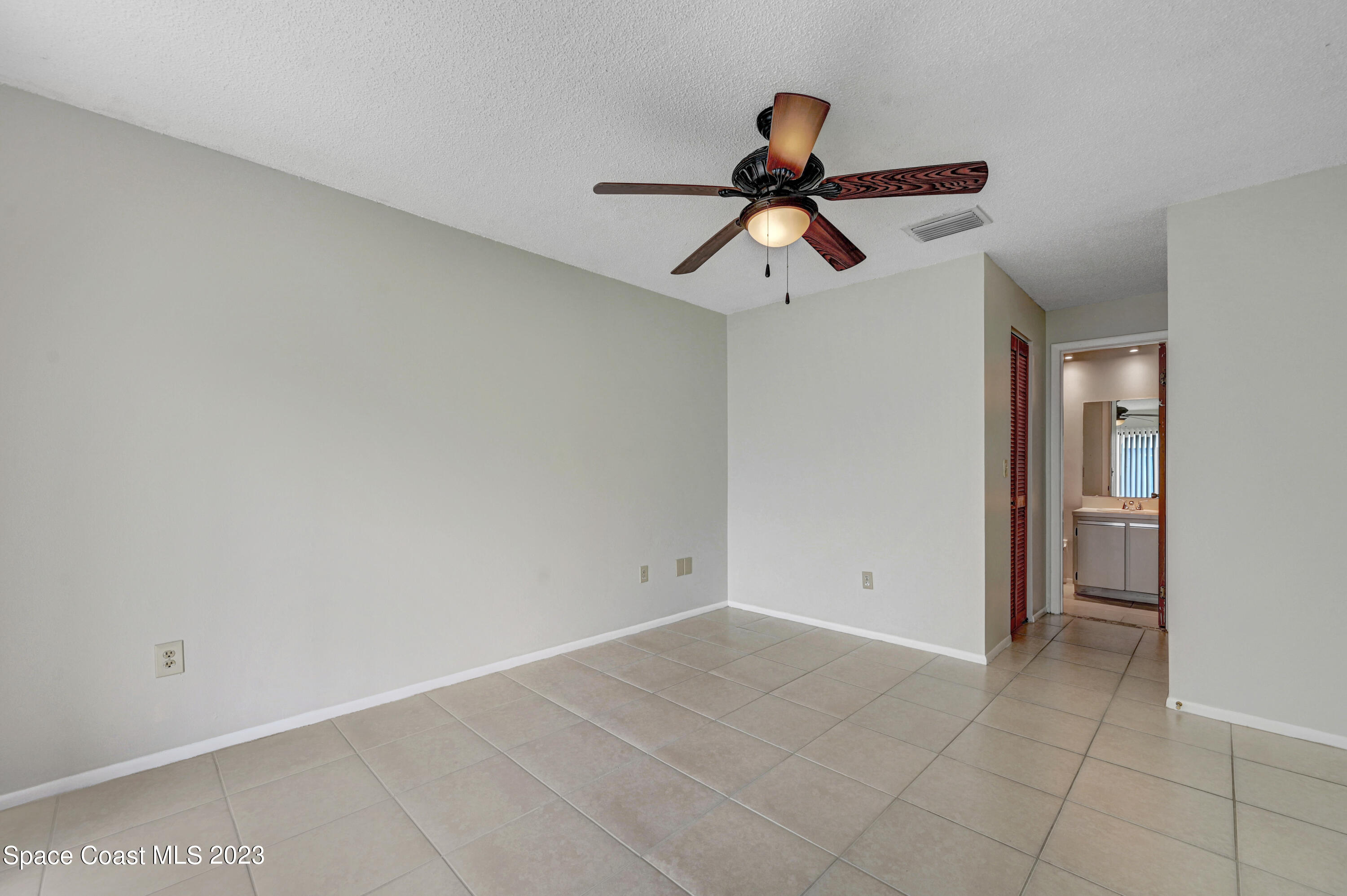 3682 Hardwood Court