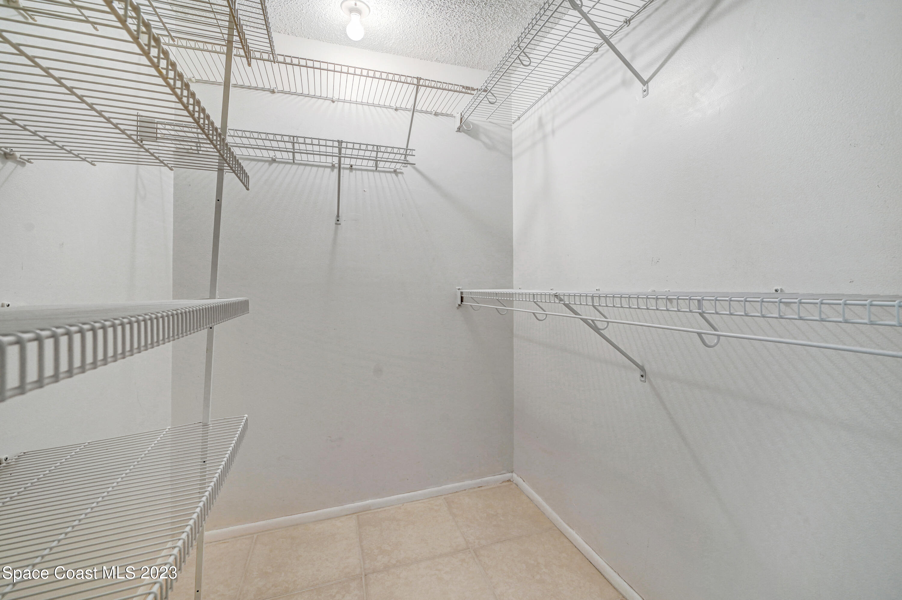 3682 Hardwood Court