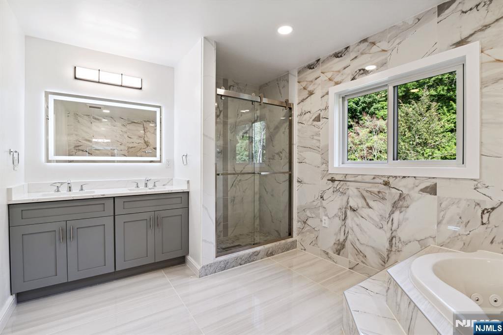 291 Tappan Road