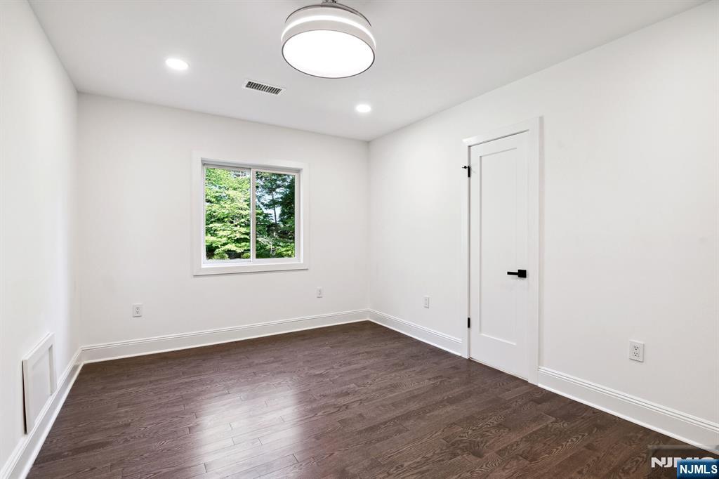 291 Tappan Road